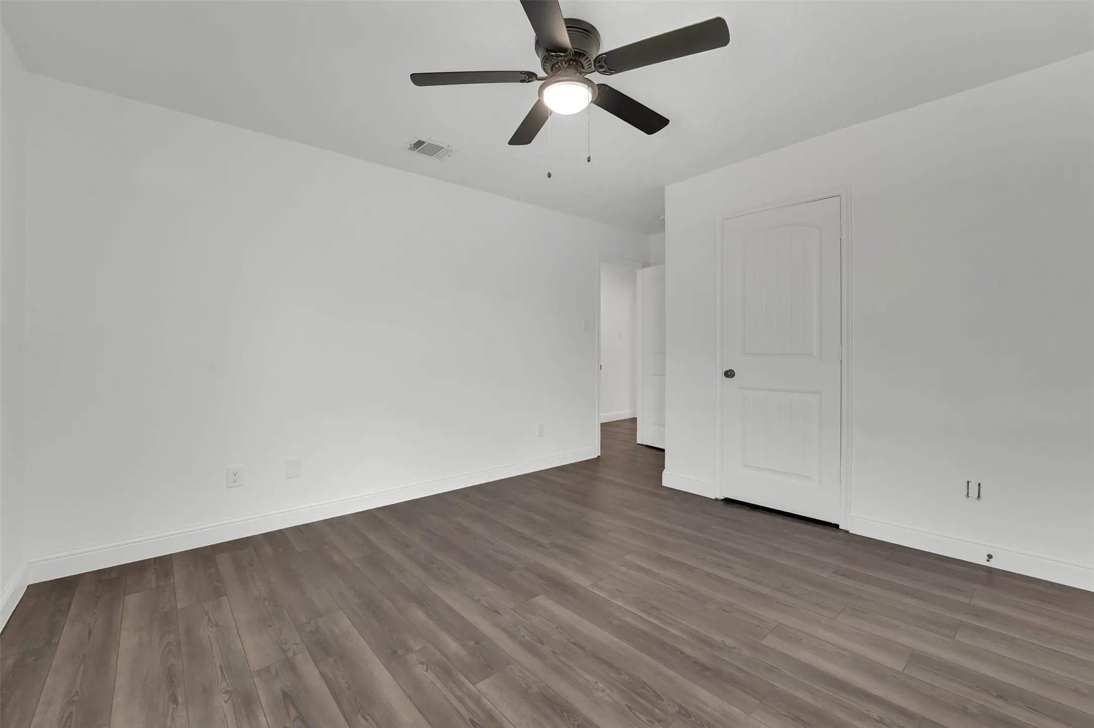 Single Family Residence For Rent in Collin County , 1810 Prairie View Drive, Princeton, Texas 75407, 4 Bedroom, 3 Bathroom, 2 Garage spaces, 1,901 Sqft, built in 2015, Price $2,350, mls#21360331, Real Estate Agent in Princeton, Homes For Rent in Collin county, Homes For Rent in Princeton, Realtor in Princeton Texas, Real Estate Brokerage Independent Realty Texas, Luminita Cordes Realtor
