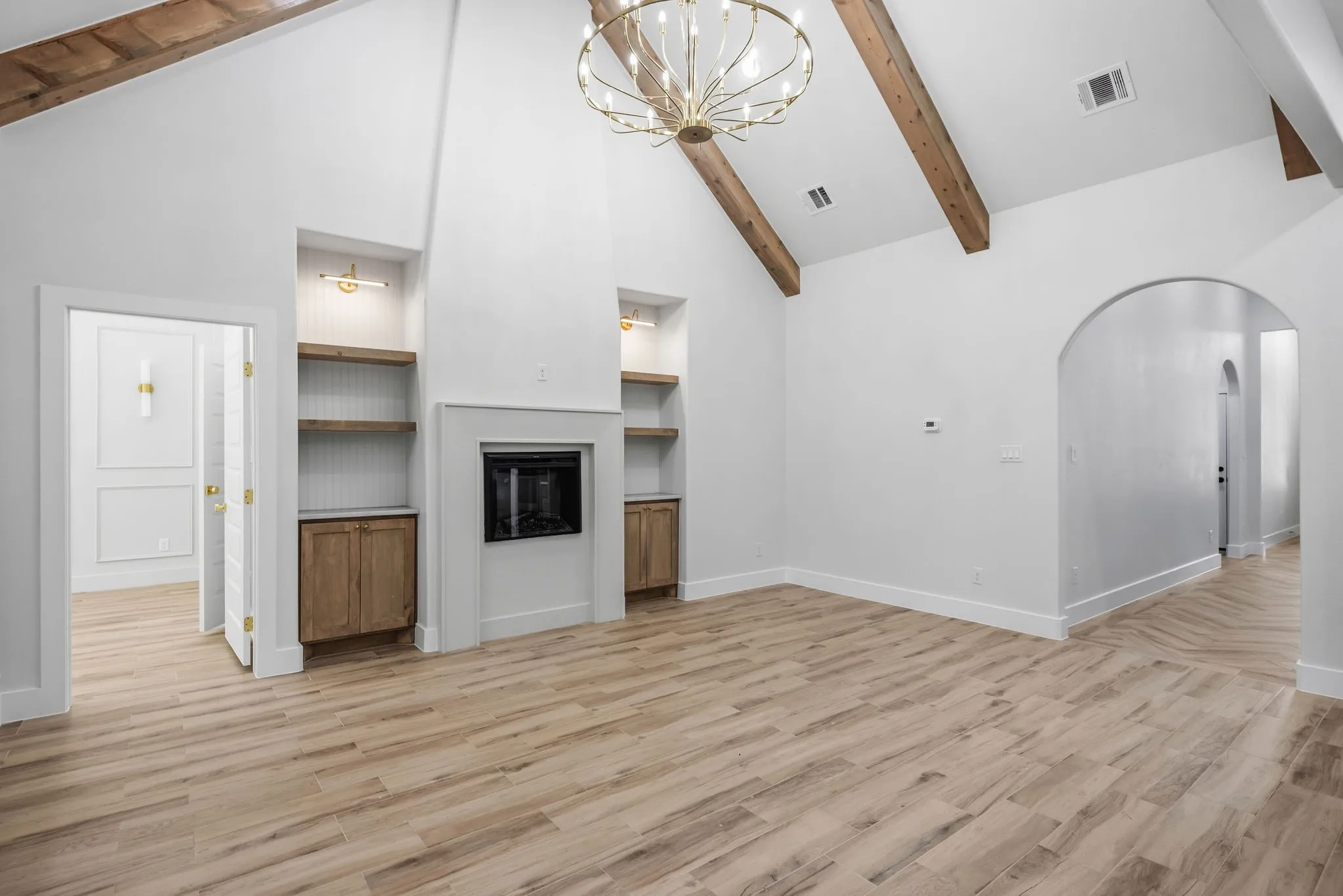 Single Family Residence For Sale in Tarrant County , 705 Cliff Street, Fort Worth, Texas 76164, 4 Bedroom, 2 Bathroom, 2 Garage spaces, 1,950 Sqft, built in 2026, mls#21360591, Real Estate Agent in Fort Worth, Homes For Sale in Tarrant county, Homes For Sale in Fort Worth, Realtor in Fort Worth Texas, Real Estate Brokerage Independent Realty Texas, Luminita Cordes Realtor