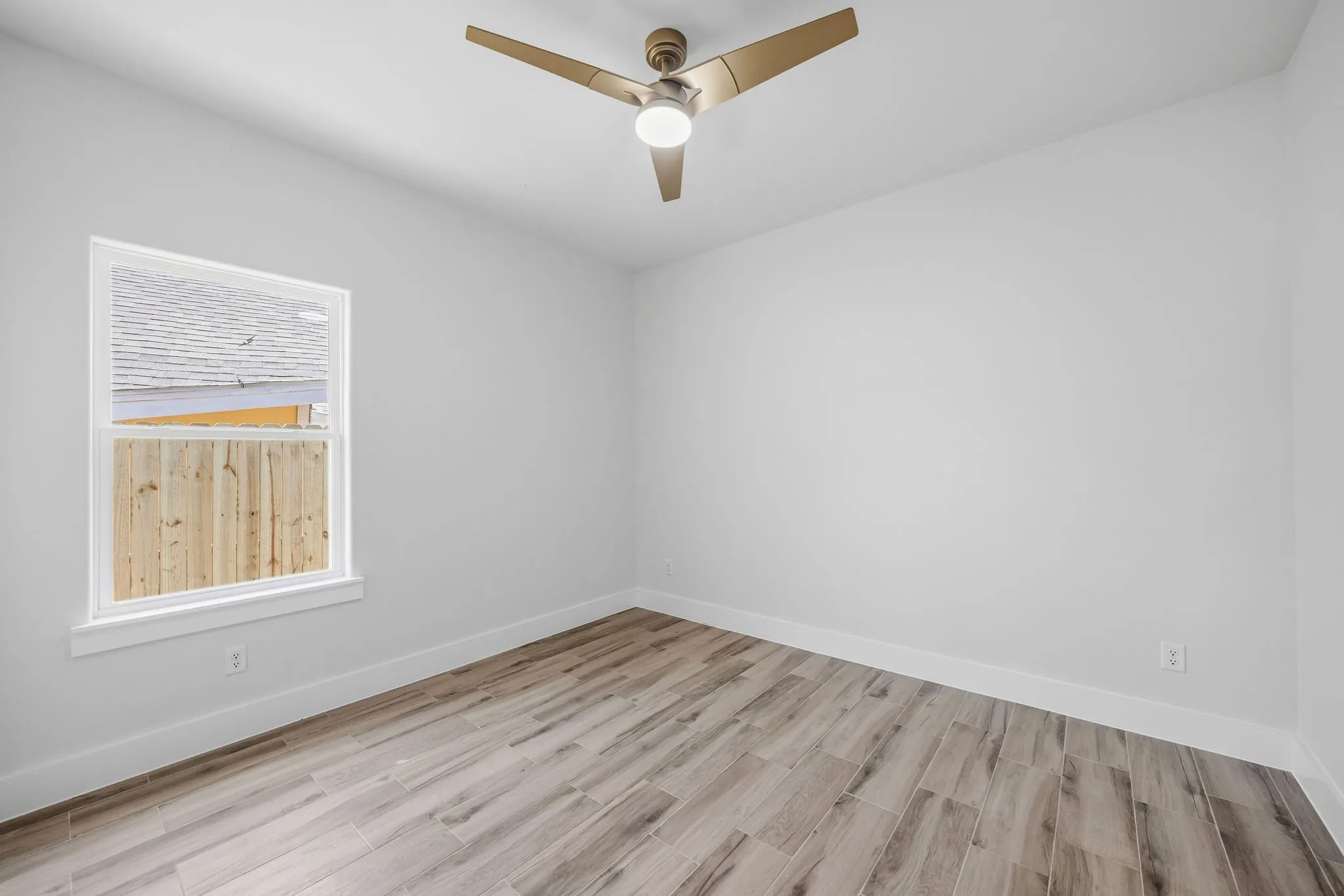 Single Family Residence For Sale in Tarrant County , 705 Cliff Street, Fort Worth, Texas 76164, 4 Bedroom, 2 Bathroom, 2 Garage spaces, 1,950 Sqft, built in 2026, mls#21360591, Real Estate Agent in Fort Worth, Homes For Sale in Tarrant county, Homes For Sale in Fort Worth, Realtor in Fort Worth Texas, Real Estate Brokerage Independent Realty Texas, Luminita Cordes Realtor