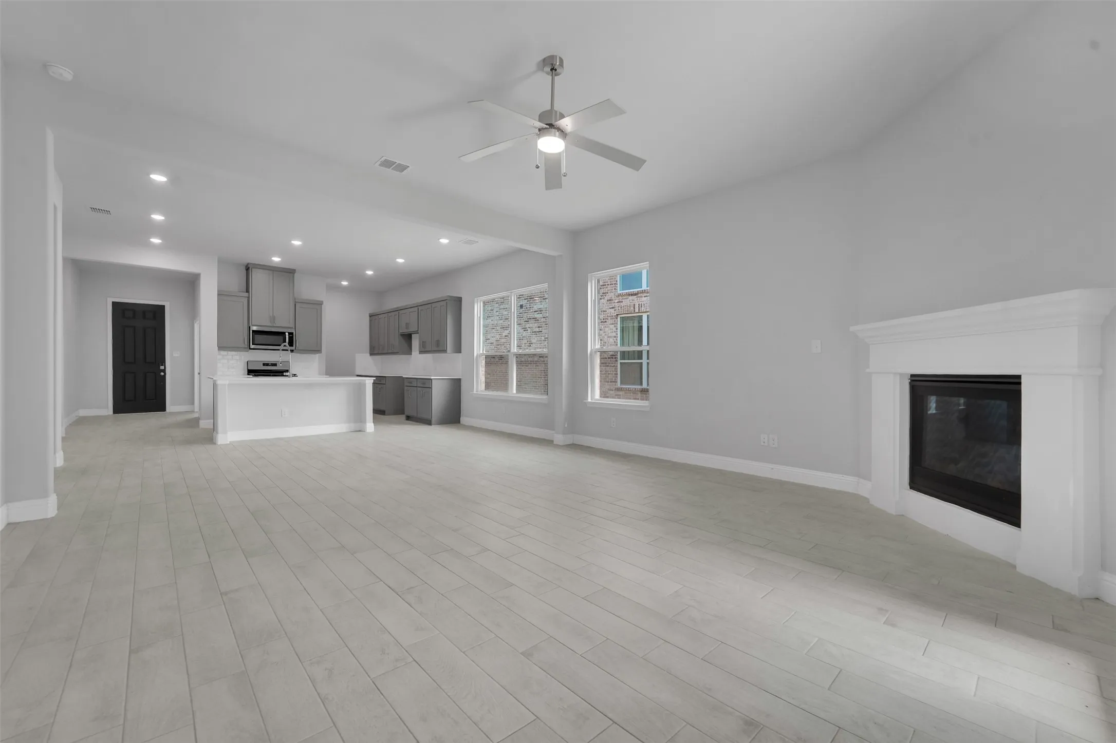 Single Family Residence For Rent in Collin County , 3004 Cremini Falls, Princeton, Texas 75407, 5 Bedroom, 3 Bathroom, 2 Garage spaces, 2,591 Sqft, built in 2024, mls#21360048, Real Estate Agent in Princeton, Homes For Rent in Collin county, Homes For Rent in Princeton, Realtor in Princeton Texas, Real Estate Brokerage Independent Realty Texas, Luminita Cordes Realtor
