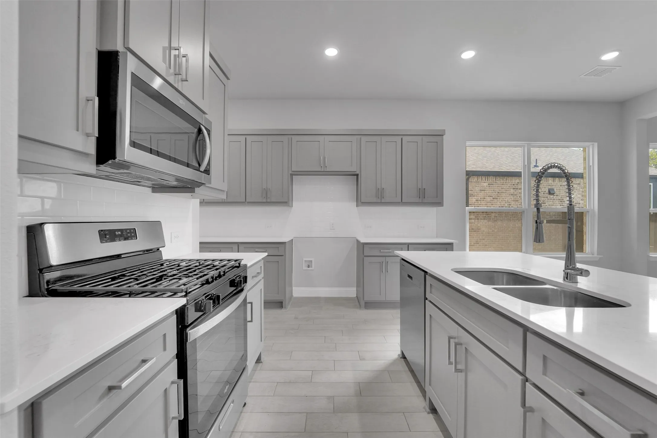 Single Family Residence For Rent in Collin County , 3004 Cremini Falls, Princeton, Texas 75407, 5 Bedroom, 3 Bathroom, 2 Garage spaces, 2,591 Sqft, built in 2024, mls#21360048, Real Estate Agent in Princeton, Homes For Rent in Collin county, Homes For Rent in Princeton, Realtor in Princeton Texas, Real Estate Brokerage Independent Realty Texas, Luminita Cordes Realtor