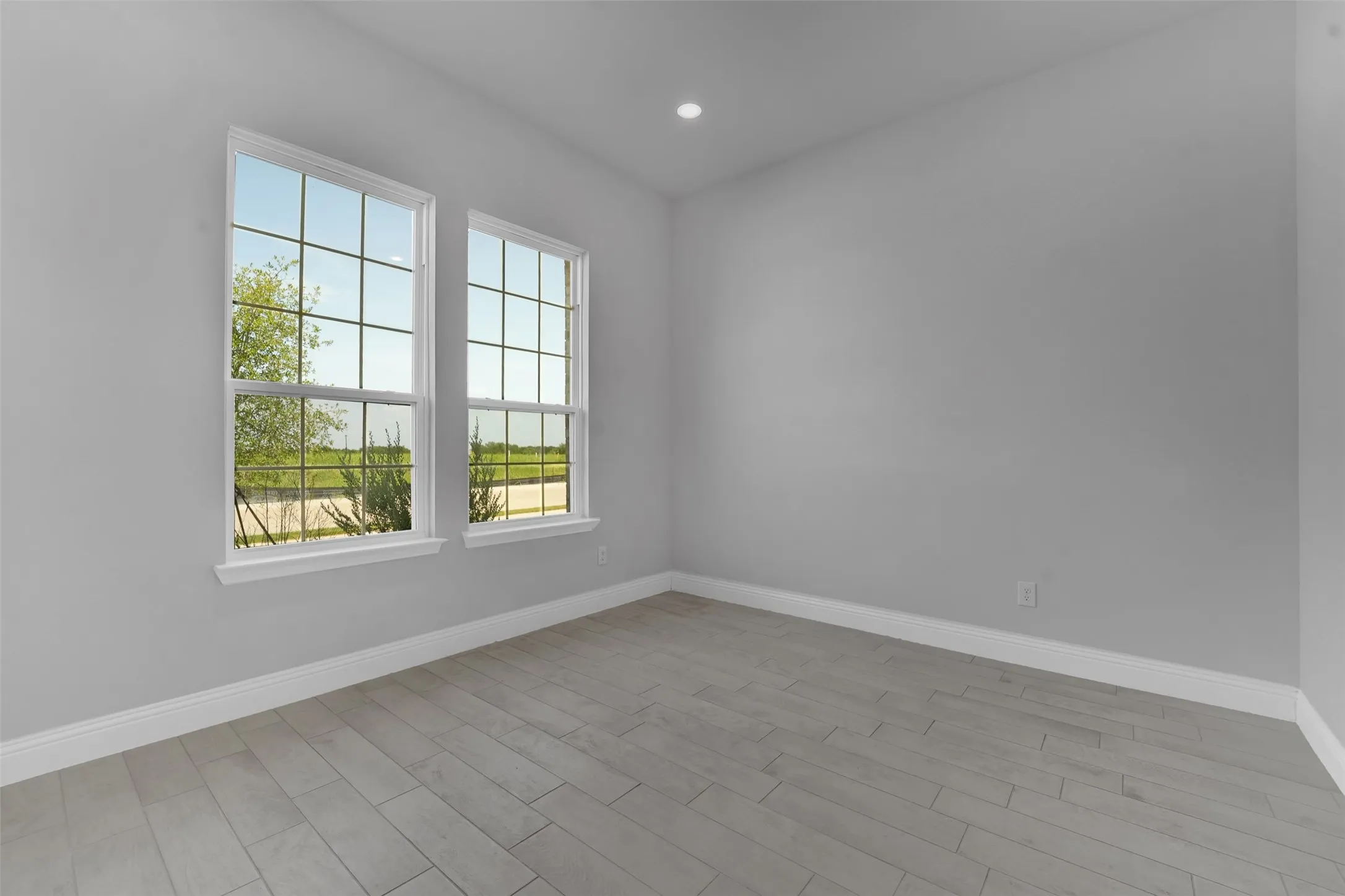 Single Family Residence For Rent in Collin County , 3004 Cremini Falls, Princeton, Texas 75407, 5 Bedroom, 3 Bathroom, 2 Garage spaces, 2,591 Sqft, built in 2024, mls#21360048, Real Estate Agent in Princeton, Homes For Rent in Collin county, Homes For Rent in Princeton, Realtor in Princeton Texas, Real Estate Brokerage Independent Realty Texas, Luminita Cordes Realtor