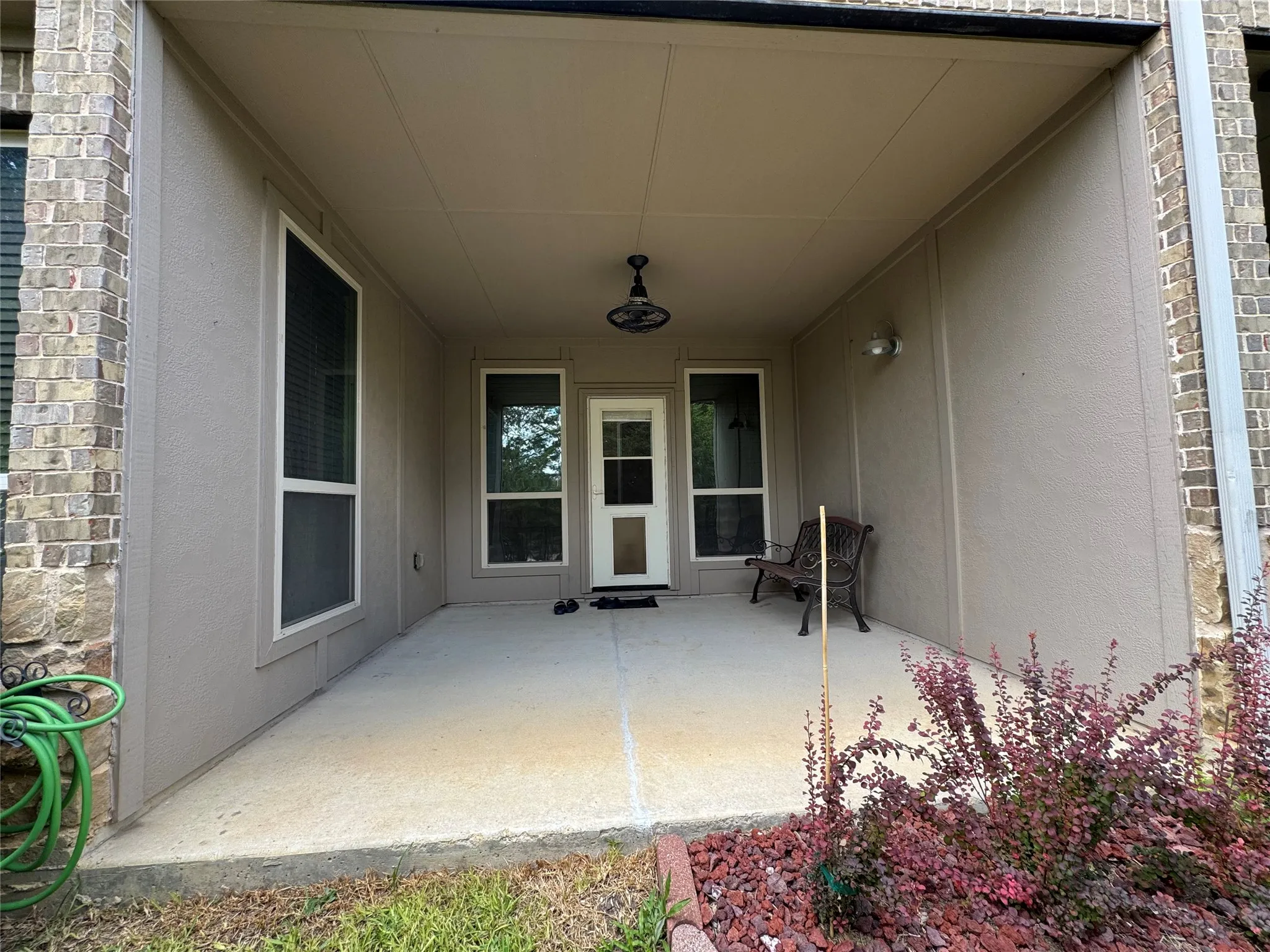 Townhouse For Rent in Dallas County , 6464 Naples Drive, Irving, Texas 75039, 3 Bedroom, 4 Bathroom, 2 Garage spaces, 3,133 Sqft, built in 2012, mls#21360658, Real Estate Agent in Irving, Homes For Rent in Dallas county, Homes For Rent in Irving, Realtor in Irving Texas, Real Estate Brokerage Independent Realty Texas, Luminita Cordes Realtor