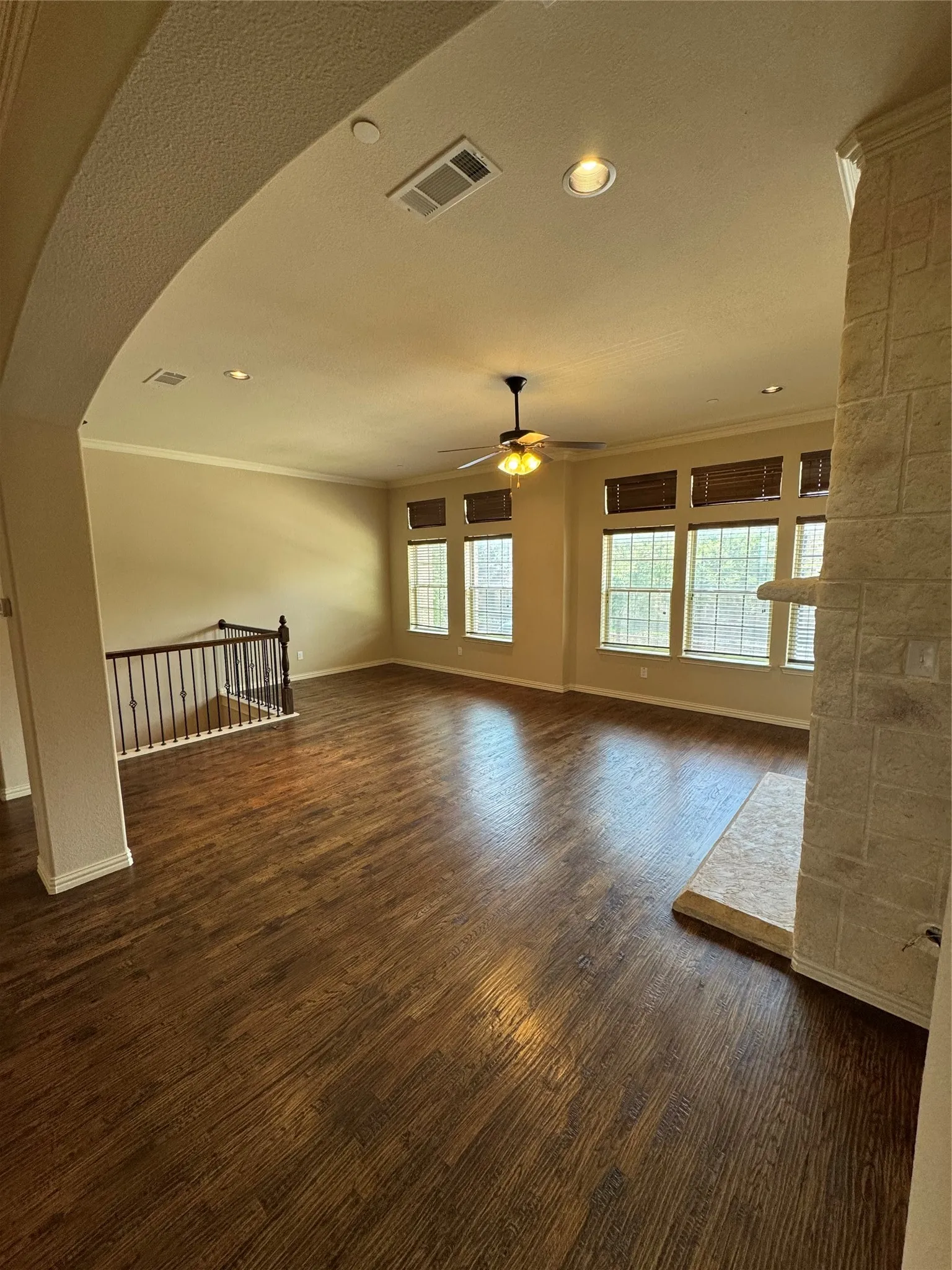 Townhouse For Rent in Dallas County , 6464 Naples Drive, Irving, Texas 75039, 3 Bedroom, 4 Bathroom, 2 Garage spaces, 3,133 Sqft, built in 2012, mls#21360658, Real Estate Agent in Irving, Homes For Rent in Dallas county, Homes For Rent in Irving, Realtor in Irving Texas, Real Estate Brokerage Independent Realty Texas, Luminita Cordes Realtor
