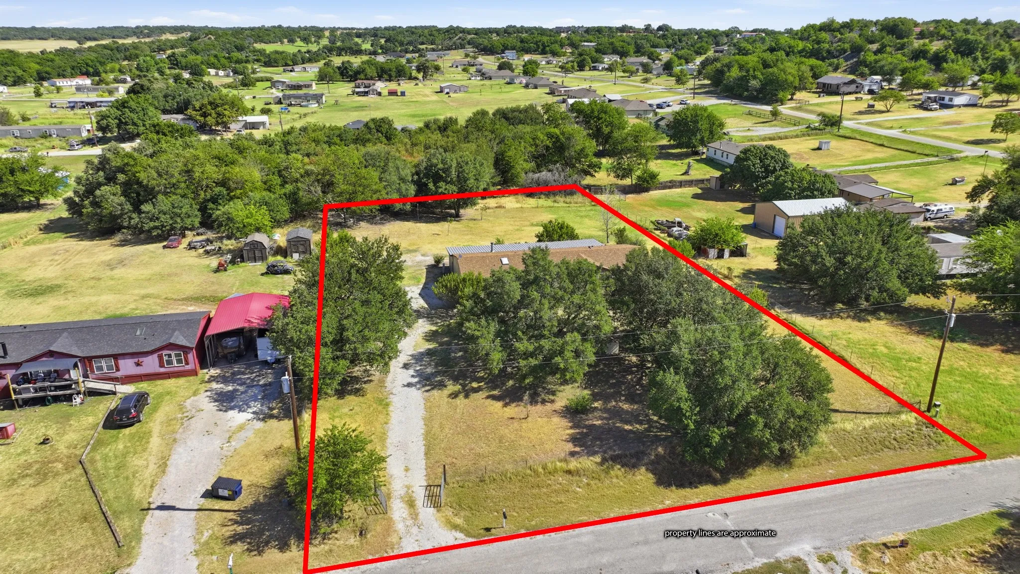 Manufactured Home For Sale in Parker County , 110 Draper Drive, Springtown, Texas 76082, 4 Bedroom, 2 Bathroom, Garage spaces, 2,432 Sqft, built in 2006, mls#21332187, Real Estate Agent in Springtown, Homes For Sale in Parker county, Homes For Sale in Springtown, Realtor in Springtown Texas, Real Estate Brokerage Independent Realty Texas, Luminita Cordes Realtor