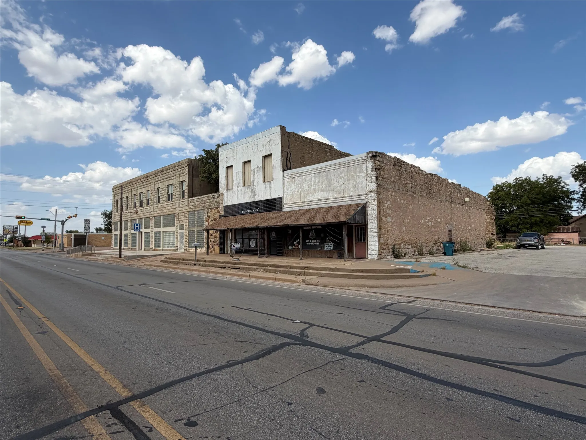 Retail For Sale in Baylor County , 412 N Main Street N, Seymour, Texas 76380, 0, 0, Garage spaces, 0 Sqft, built in 1920, Price $150,000, mls#21360886, Real Estate Agent in Seymour, Homes For Sale in Baylor county, Homes For Sale in Seymour, Realtor in Seymour Texas, Real Estate Brokerage Independent Realty Texas, Luminita Cordes Realtor