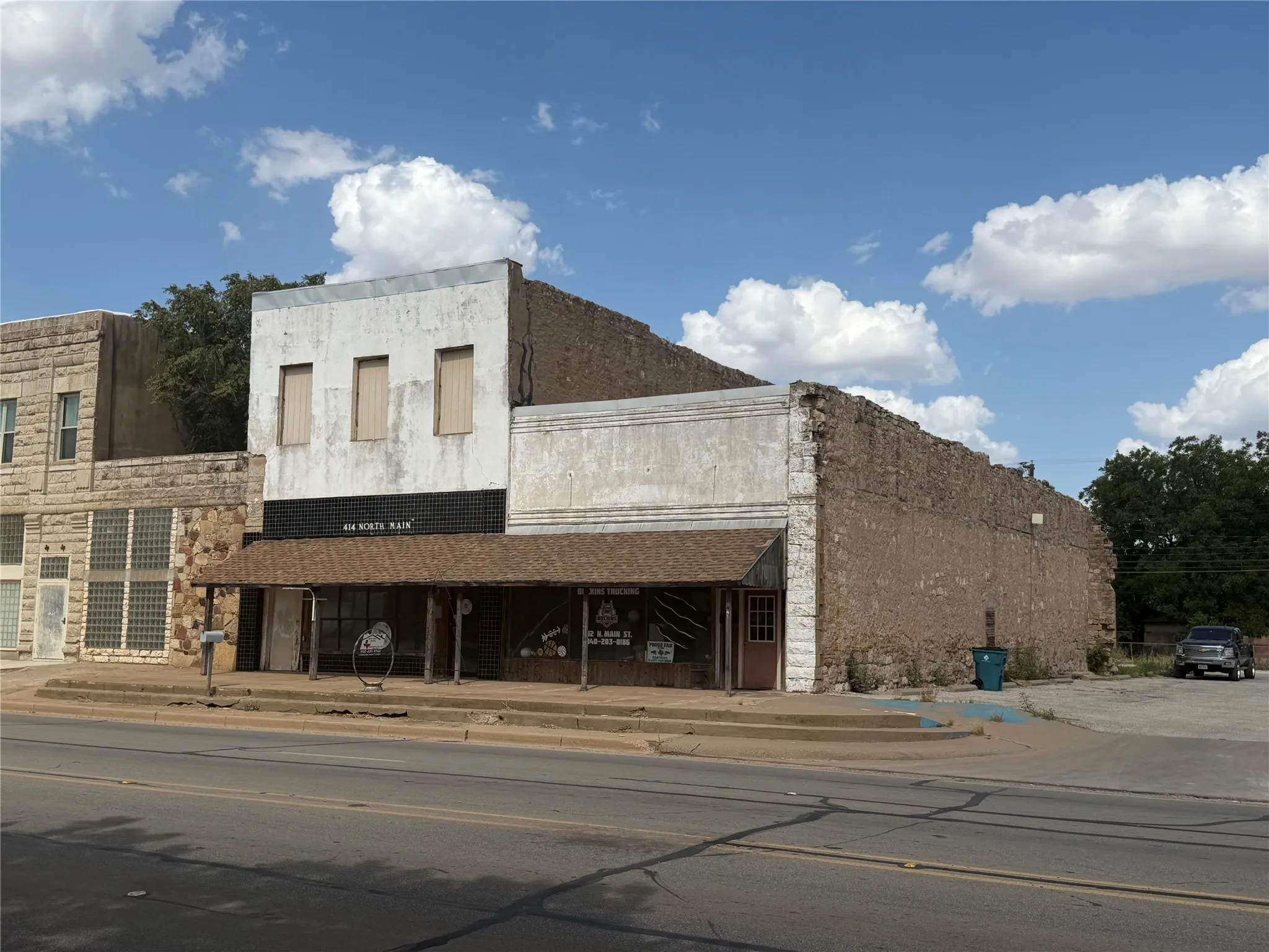 Retail For Sale in Baylor County , 412 N Main Street N, Seymour, Texas 76380, 0, 0, Garage spaces, 0 Sqft, built in 1920, Price $150,000, mls#21360886, Real Estate Agent in Seymour, Homes For Sale in Baylor county, Homes For Sale in Seymour, Realtor in Seymour Texas, Real Estate Brokerage Independent Realty Texas, Luminita Cordes Realtor