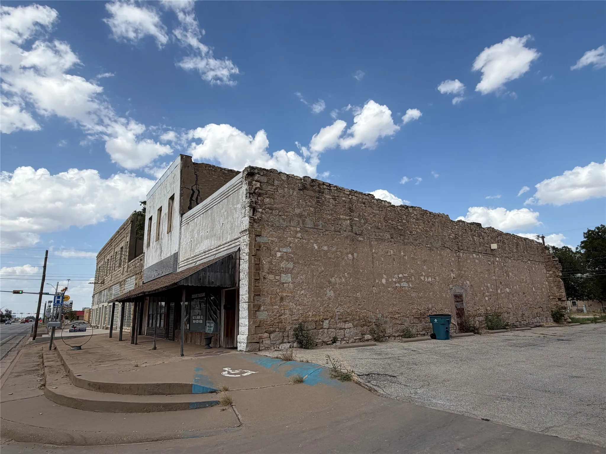 Retail For Sale in Baylor County , 412 N Main Street N, Seymour, Texas 76380, 0, 0, Garage spaces, 0 Sqft, built in 1920, Price $150,000, mls#21360886, Real Estate Agent in Seymour, Homes For Sale in Baylor county, Homes For Sale in Seymour, Realtor in Seymour Texas, Real Estate Brokerage Independent Realty Texas, Luminita Cordes Realtor