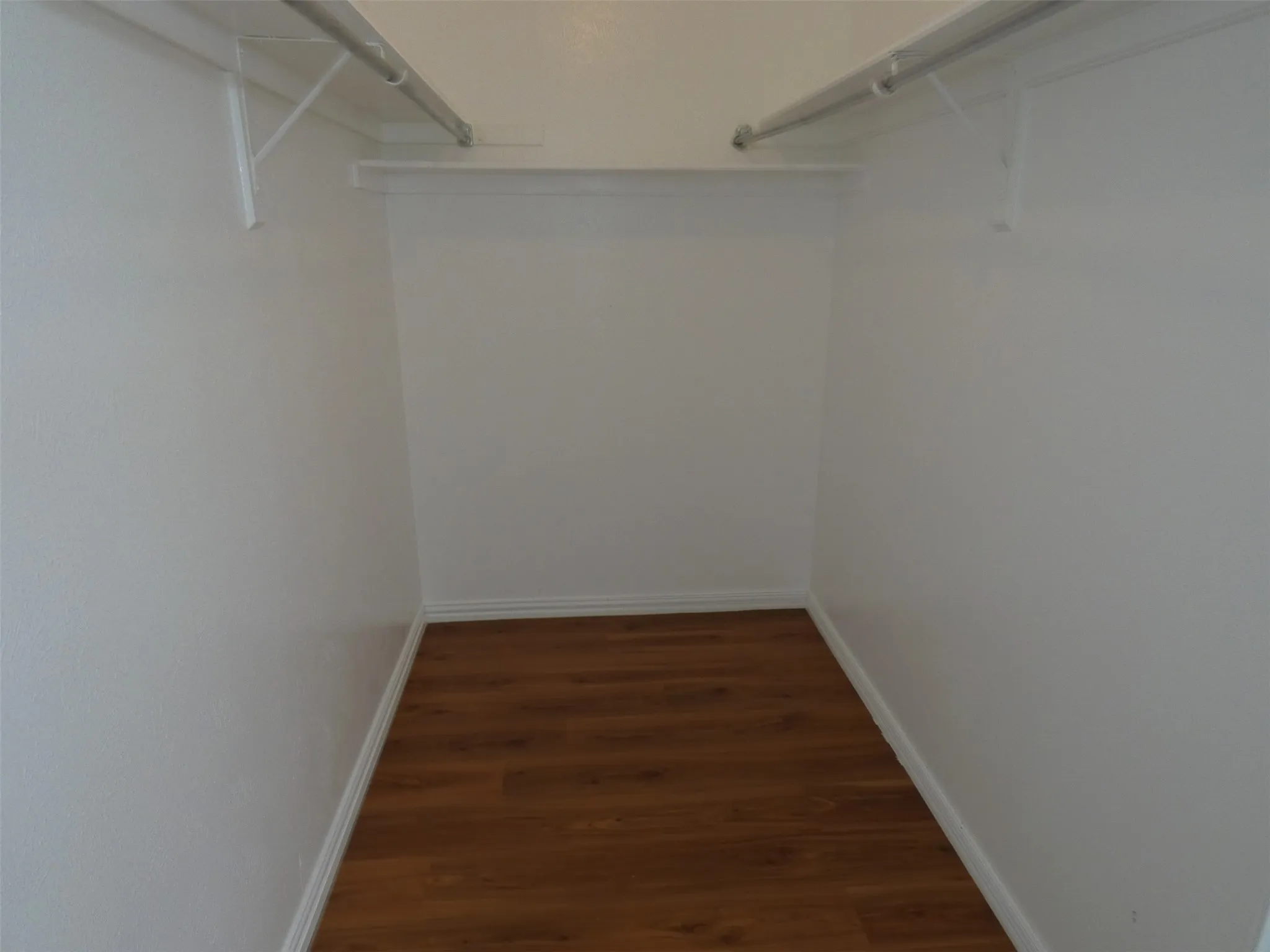 Condominium For Rent in Dallas County , 5805 Lake Hubbard Parkway 202, Garland, Texas 75043, 2 Bedroom, 2 Bathroom, Garage spaces, 1,012 Sqft, built in 1983, mls#21361010, Real Estate Agent in Garland, Homes For Rent in Dallas county, Homes For Rent in Garland, Realtor in Garland Texas, Real Estate Brokerage Independent Realty Texas, Luminita Cordes Realtor