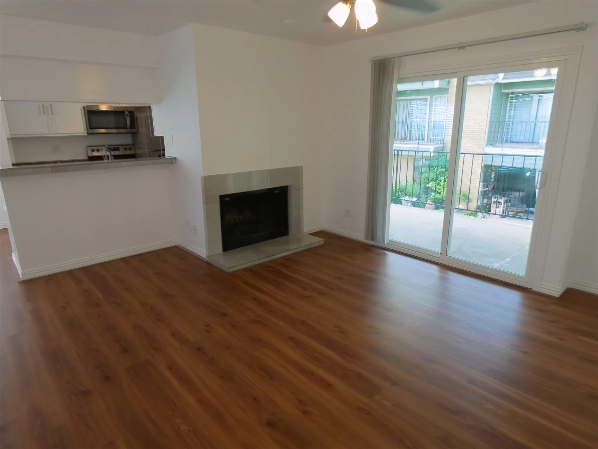 Condominium For Rent in Dallas County , 5805 Lake Hubbard Parkway 202, Garland, Texas 75043, 2 Bedroom, 2 Bathroom, Garage spaces, 1,012 Sqft, built in 1983, mls#21361010, Real Estate Agent in Garland, Homes For Rent in Dallas county, Homes For Rent in Garland, Realtor in Garland Texas, Real Estate Brokerage Independent Realty Texas, Luminita Cordes Realtor
