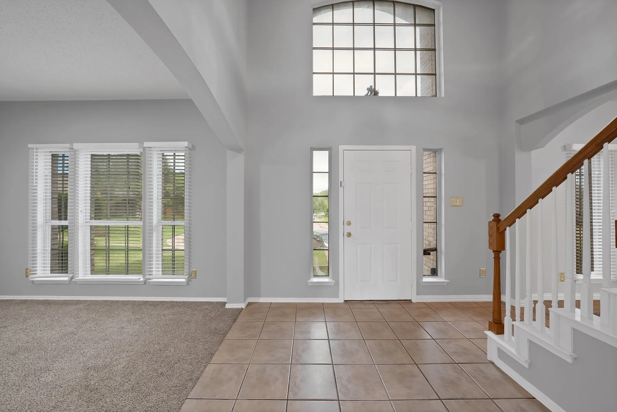 Single Family Residence For Rent in Dallas County , 745 Woodridge Drive, De Soto, Texas 75115, 4 Bedroom, 3 Bathroom, 2 Garage spaces, 2,382 Sqft, built in 2000, mls#21350663, Real Estate Agent in De Soto, Homes For Rent in Dallas county, Homes For Rent in De Soto, Realtor in De Soto Texas, Real Estate Brokerage Independent Realty Texas, Luminita Cordes Realtor