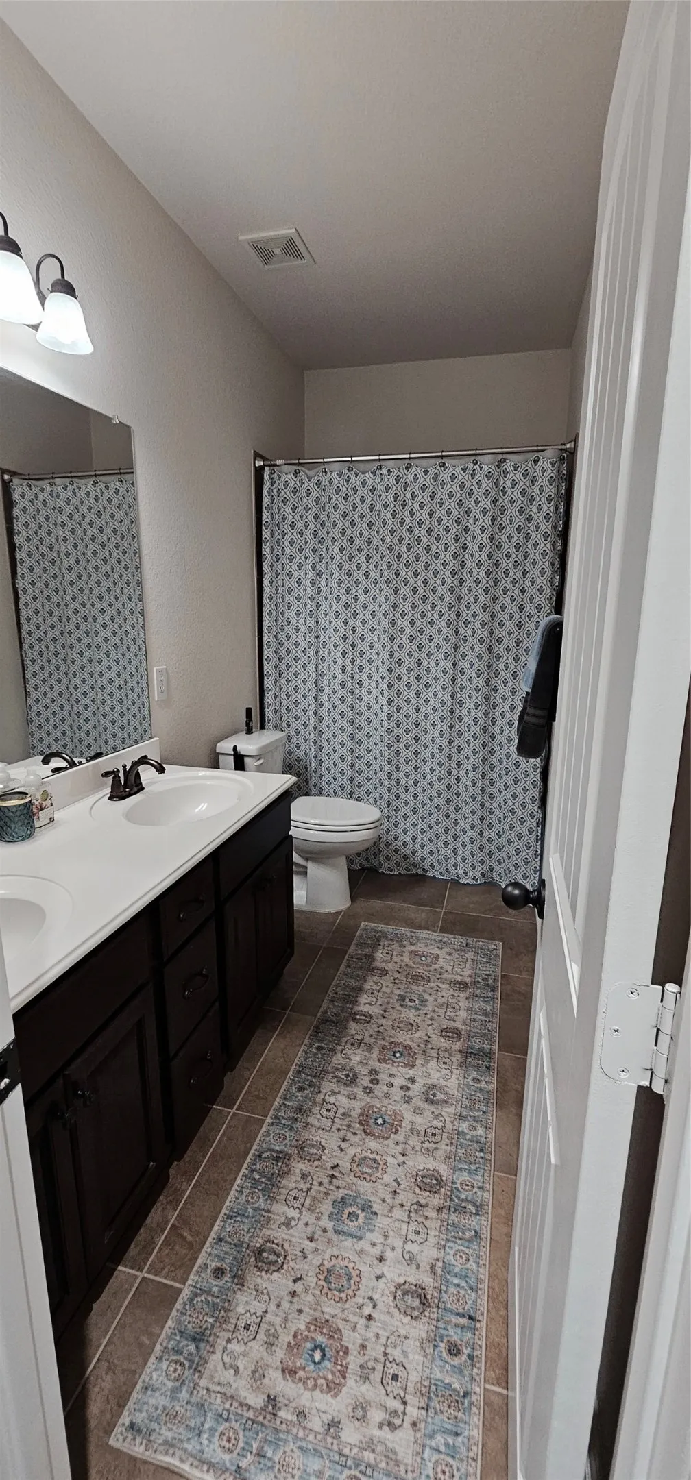 Single Family Residence For Rent in Collin County , 2908 Kirkwood Drive, Mc Kinney, Texas 75071, 3 Bedroom, 2 Bathroom, 2 Garage spaces, 2,279 Sqft, built in 2012, mls#21360883, Real Estate Agent in Mc Kinney, Homes For Rent in Collin county, Homes For Rent in Mc Kinney, Realtor in Mc Kinney Texas, Real Estate Brokerage Independent Realty Texas, Luminita Cordes Realtor