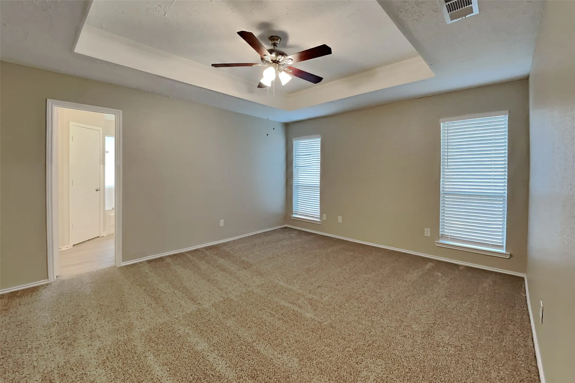 Single Family Residence For Rent in Collin County , 1217 Seabrook Drive, Plano, Texas 75023, 3 Bedroom, 2 Bathroom, 2 Garage spaces, 1,741 Sqft, built in 1981, mls#21361036, Real Estate Agent in Plano, Homes For Rent in Collin county, Homes For Rent in Plano, Realtor in Plano Texas, Real Estate Brokerage Independent Realty Texas, Luminita Cordes Realtor