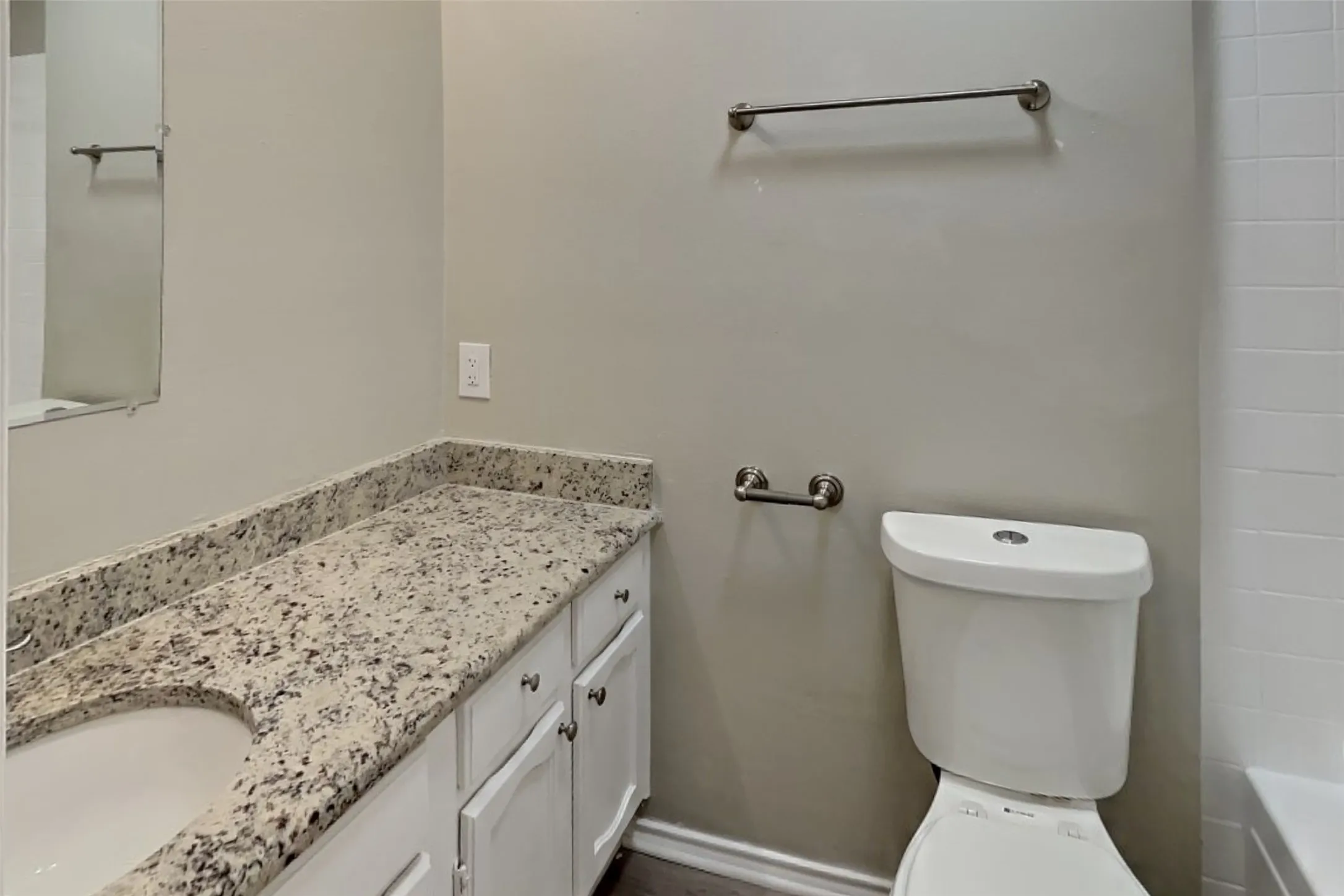 Single Family Residence For Rent in Collin County , 1217 Seabrook Drive, Plano, Texas 75023, 3 Bedroom, 2 Bathroom, 2 Garage spaces, 1,741 Sqft, built in 1981, mls#21361036, Real Estate Agent in Plano, Homes For Rent in Collin county, Homes For Rent in Plano, Realtor in Plano Texas, Real Estate Brokerage Independent Realty Texas, Luminita Cordes Realtor