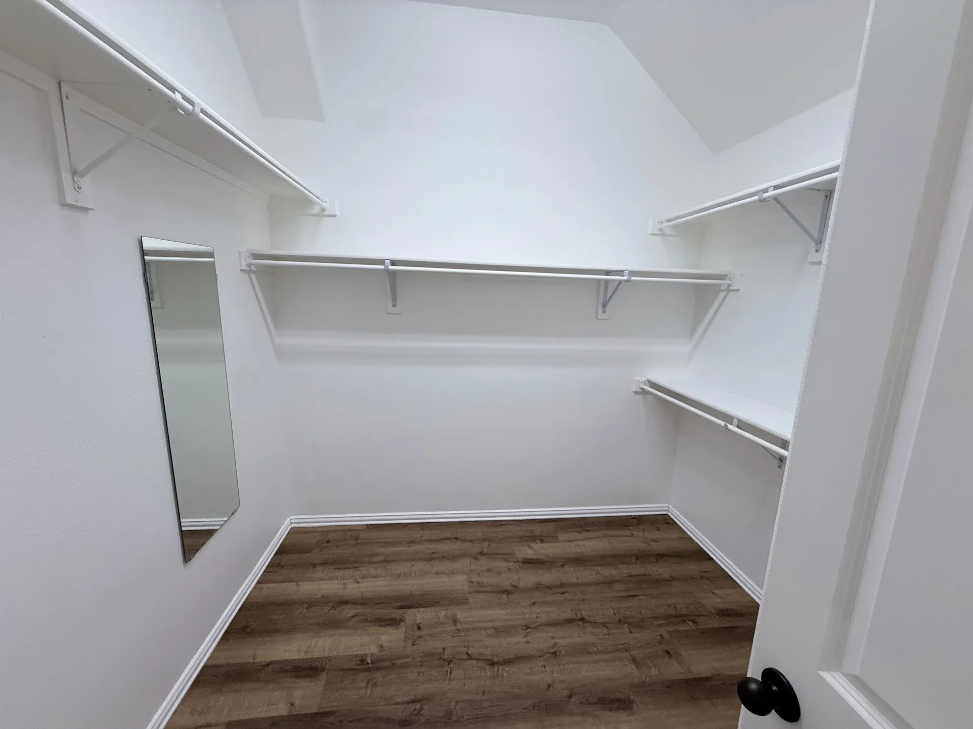 Single Family Residence For Rent in Collin County , 2612 Patriot Drive, Melissa, Texas 75454, 3 Bedroom, 2 Bathroom, 2 Garage spaces, 1,992 Sqft, built in 2012, mls#21361026, Real Estate Agent in Melissa, Homes For Rent in Collin county, Homes For Rent in Melissa, Realtor in Melissa Texas, Real Estate Brokerage Independent Realty Texas, Luminita Cordes Realtor