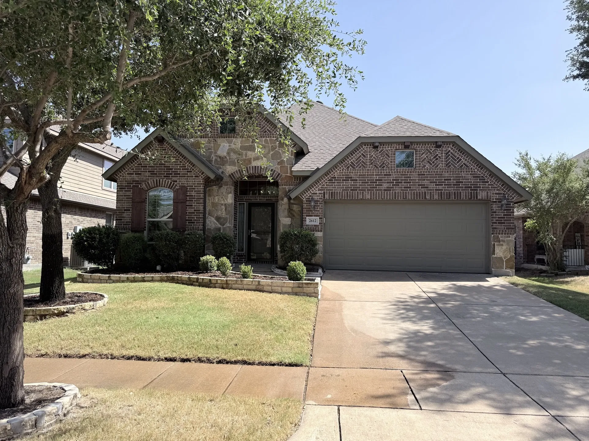 Single Family Residence For Rent in Collin County , 2612 Patriot Drive, Melissa, Texas 75454, 3 Bedroom, 2 Bathroom, 2 Garage spaces, 1,992 Sqft, built in 2012, mls#21361026, Real Estate Agent in Melissa, Homes For Rent in Collin county, Homes For Rent in Melissa, Realtor in Melissa Texas, Real Estate Brokerage Independent Realty Texas, Luminita Cordes Realtor
