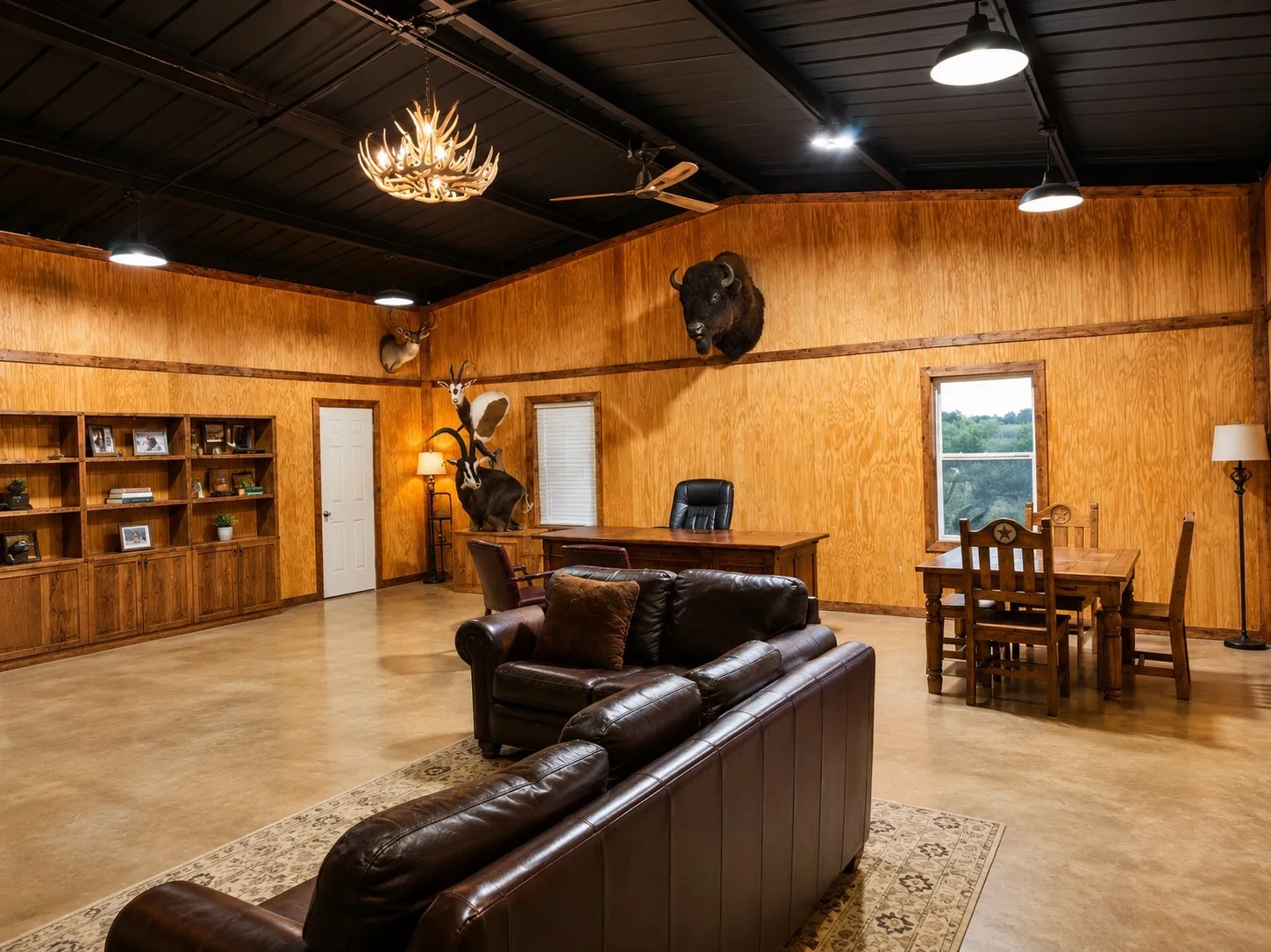 900 sq ft office in new barndo