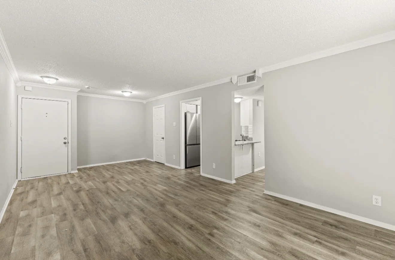 Condominium For Rent in Dallas County , 4859 Cedar Springs Road 152, Dallas, Texas 75219, 2 Bedroom, 1 Bathroom, 1 Garage spaces, 841 Sqft, built in 1970, mls#21361055, Real Estate Agent in Dallas, Homes For Rent in Dallas county, Homes For Rent in Dallas, Realtor in Dallas Texas, Real Estate Brokerage Independent Realty Texas, Luminita Cordes Realtor