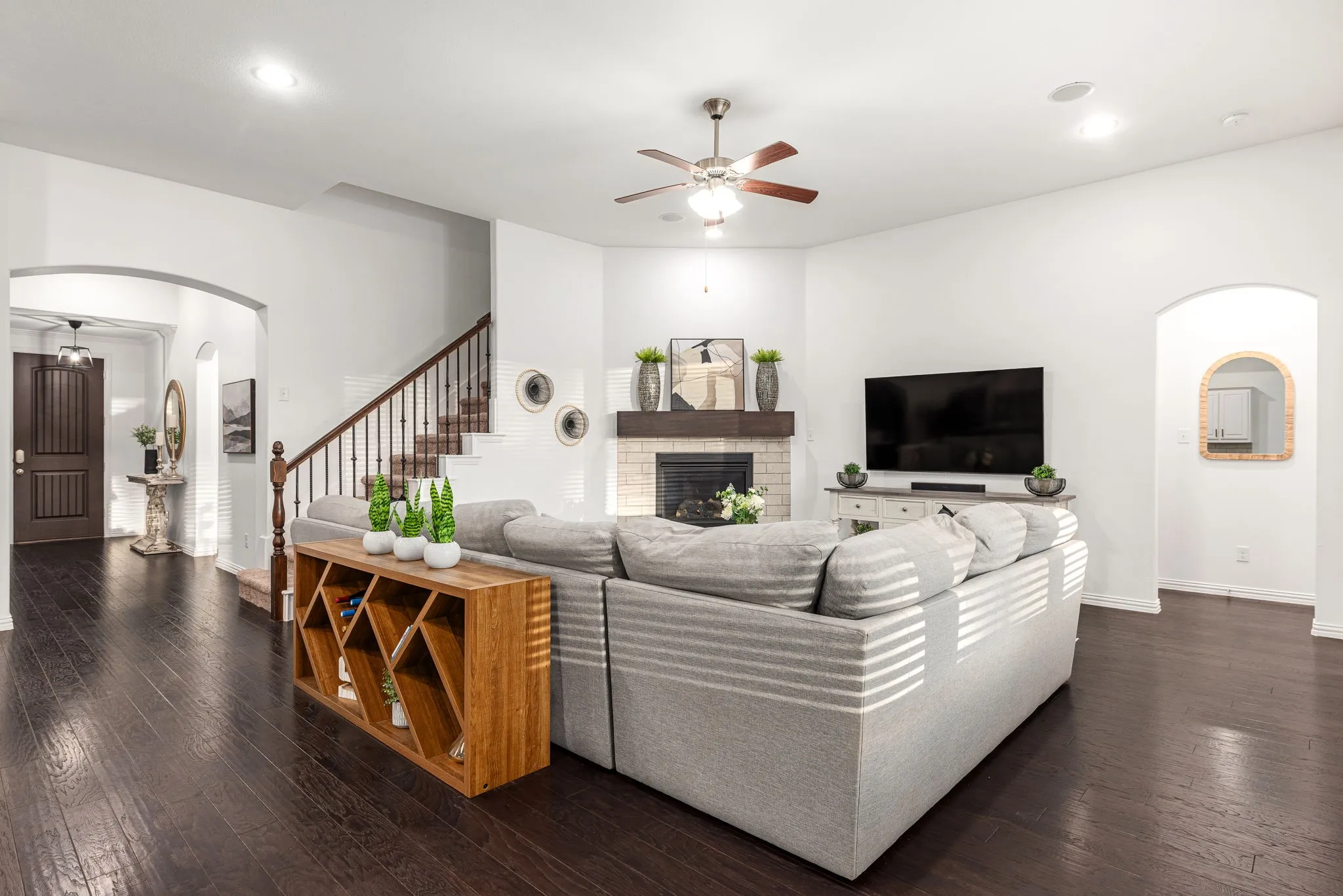Single Family Residence For Sale in Collin County , 4405 Switchgrass Street, Celina, Texas 75009, 4 Bedroom, 3 Bathroom, 3 Garage spaces, 3,508 Sqft, built in 2016, mls#21355796, Real Estate Agent in Celina, Homes For Sale in Collin county, Homes For Sale in Celina, Realtor in Celina Texas, Real Estate Brokerage Independent Realty Texas, Luminita Cordes Realtor