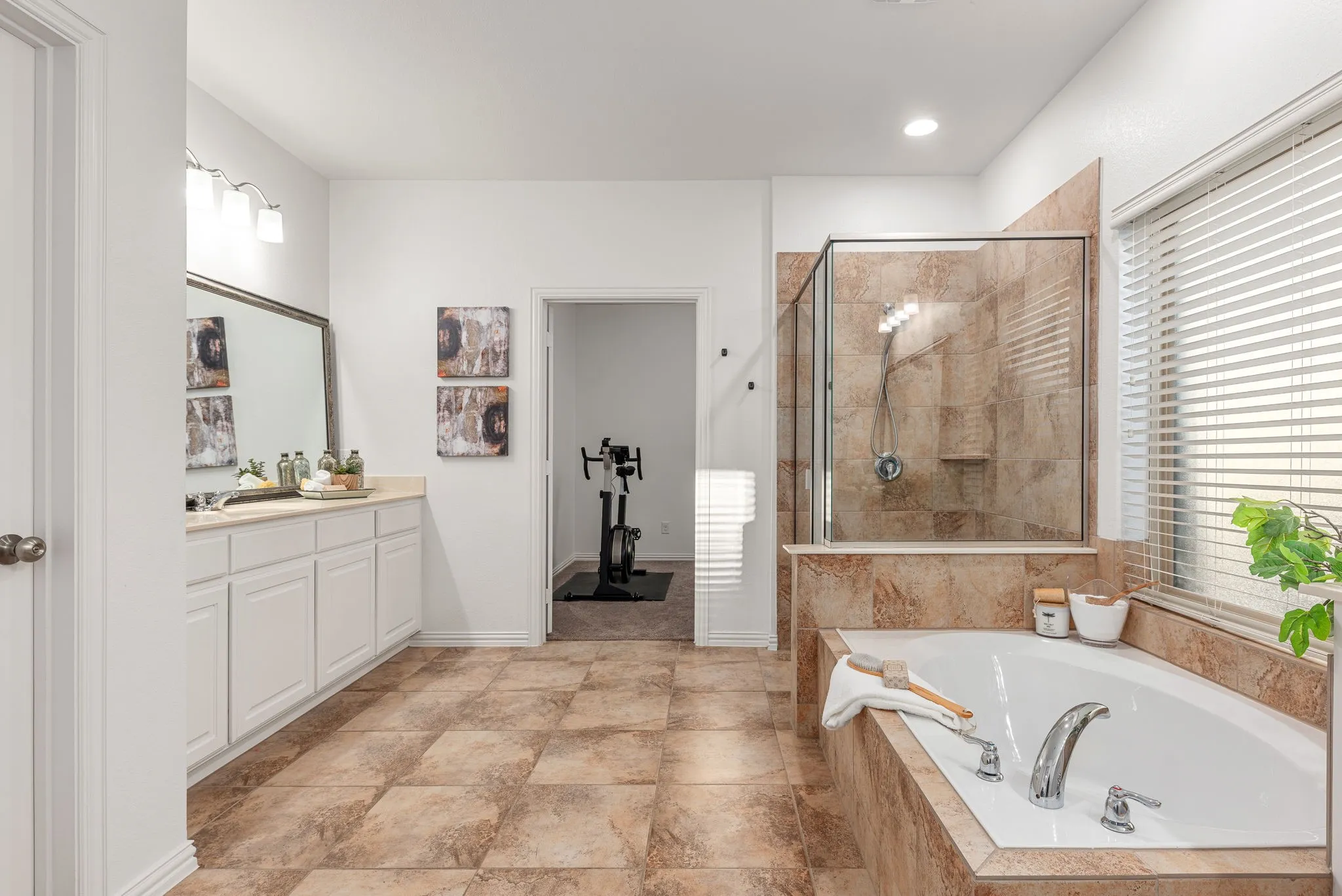 Single Family Residence For Sale in Collin County , 4405 Switchgrass Street, Celina, Texas 75009, 4 Bedroom, 3 Bathroom, 3 Garage spaces, 3,508 Sqft, built in 2016, mls#21355796, Real Estate Agent in Celina, Homes For Sale in Collin county, Homes For Sale in Celina, Realtor in Celina Texas, Real Estate Brokerage Independent Realty Texas, Luminita Cordes Realtor