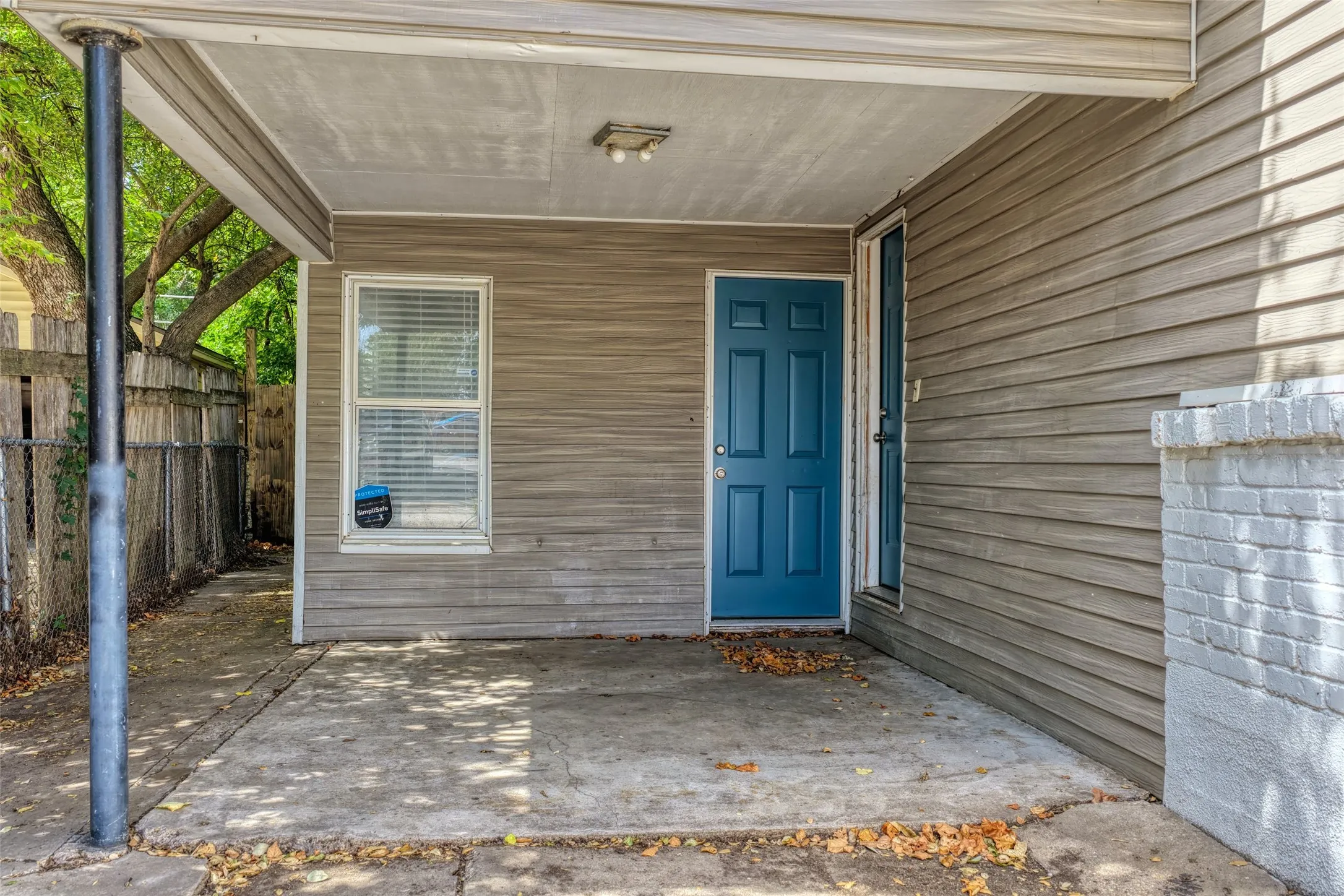 Single Family Residence For Sale in Mc Lennan County , 3420 Brook Circle, Waco, Texas 76710, 3 Bedroom, 2 Bathroom, Garage spaces, 1,607 Sqft, built in 1949, mls#21361057, Real Estate Agent in Waco, Homes For Sale in Mc Lennan county, Homes For Sale in Waco, Realtor in Waco Texas, Real Estate Brokerage Independent Realty Texas, Luminita Cordes Realtor