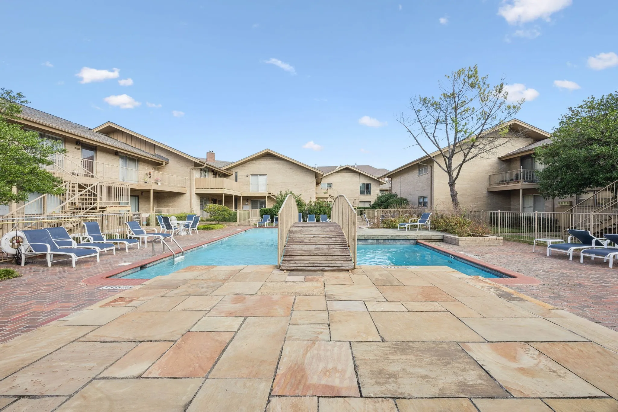 Condominium For Sale in Dallas County , 11334 Park Central Place A, Dallas, Texas 75230, 3 Bedroom, 2 Bathroom, Garage spaces, 1,391 Sqft, built in 1961, mls#21361058, Real Estate Agent in Dallas, Homes For Sale in Dallas county, Homes For Sale in Dallas, Realtor in Dallas Texas, Real Estate Brokerage Independent Realty Texas, Luminita Cordes Realtor