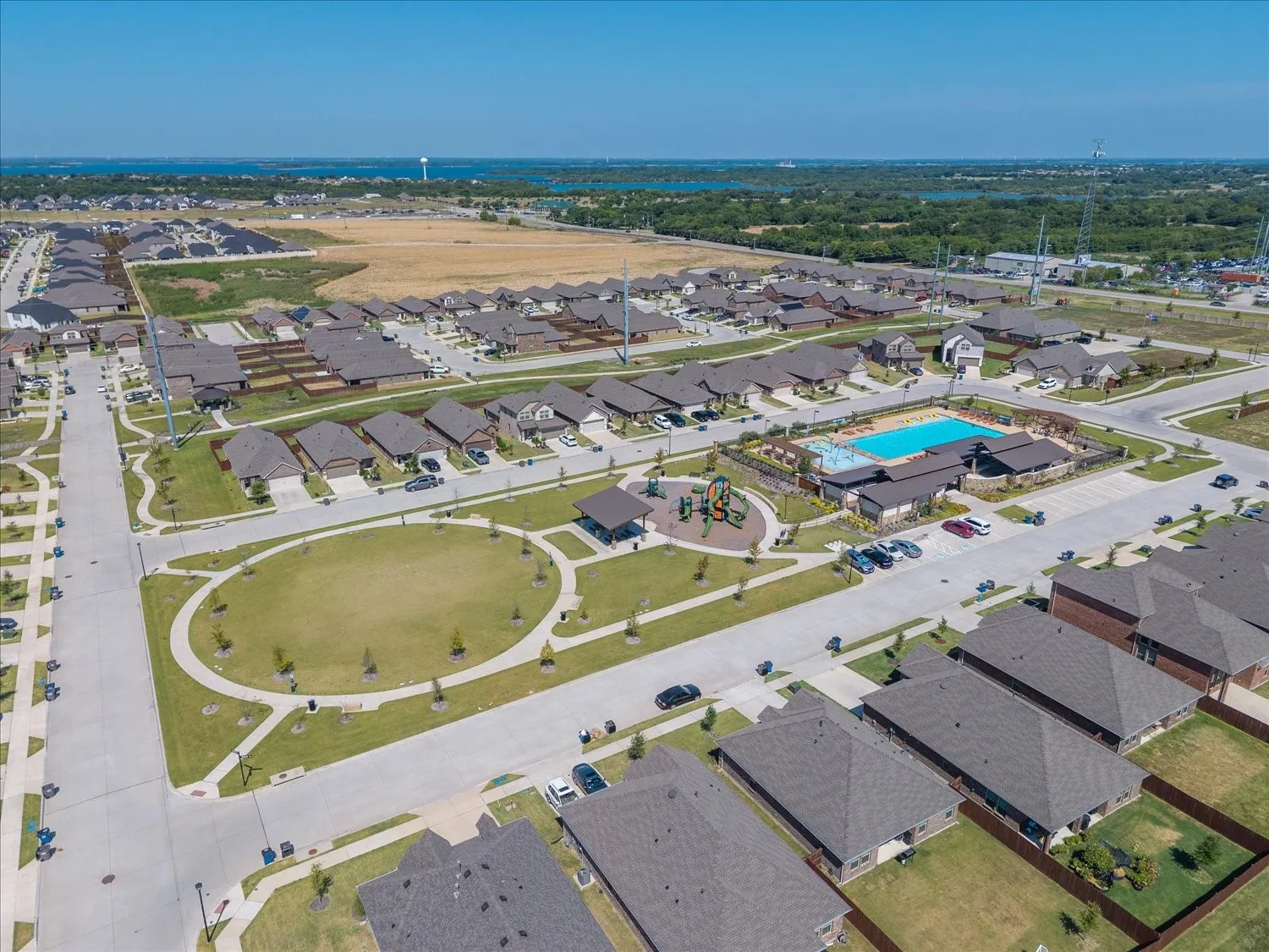 Single Family Residence For Rent in Collin County , 772 Soar Sky Way, Lavon, Texas 75166, 4 Bedroom, 2 Bathroom, 2 Garage spaces, 1,861 Sqft, built in 2023, mls#21361063, Real Estate Agent in Lavon, Homes For Rent in Collin county, Homes For Rent in Lavon, Realtor in Lavon Texas, Real Estate Brokerage Independent Realty Texas, Luminita Cordes Realtor