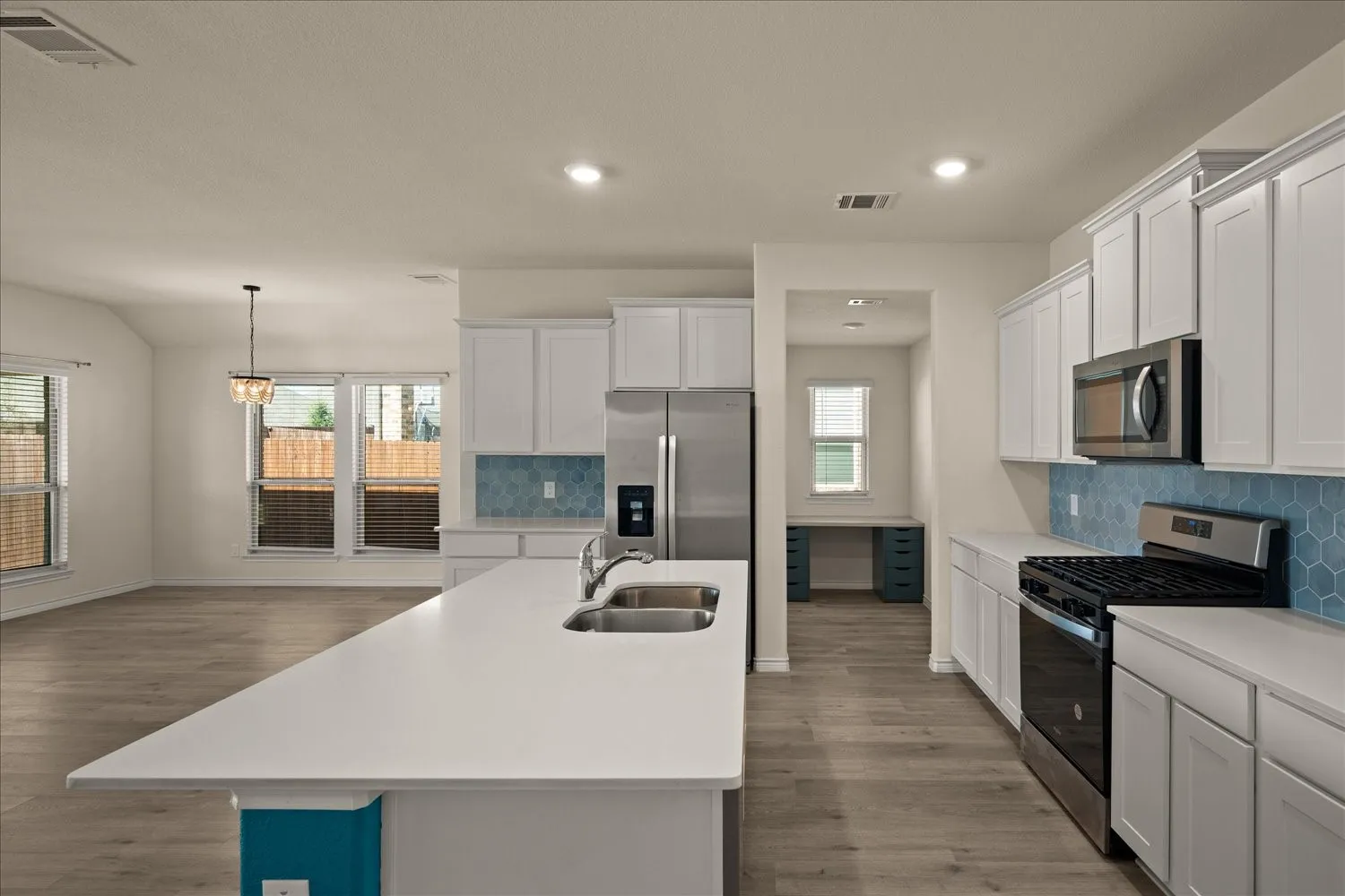 Single Family Residence For Rent in Collin County , 772 Soar Sky Way, Lavon, Texas 75166, 4 Bedroom, 2 Bathroom, 2 Garage spaces, 1,861 Sqft, built in 2023, mls#21361063, Real Estate Agent in Lavon, Homes For Rent in Collin county, Homes For Rent in Lavon, Realtor in Lavon Texas, Real Estate Brokerage Independent Realty Texas, Luminita Cordes Realtor