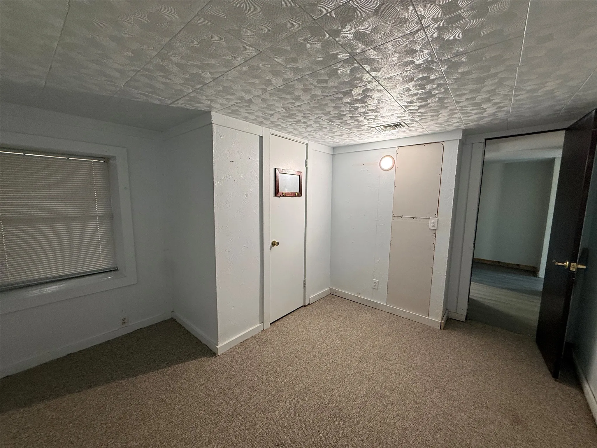Single Family Residence For Sale in Wise County , 293 County Road 4773, Boyd, Texas 76023, 3 Bedroom, 3 Bathroom, 2 Garage spaces, 2,372 Sqft, built in 1985, mls#21361013, Real Estate Agent in Boyd, Homes For Sale in Wise county, Homes For Sale in Boyd, Realtor in Boyd Texas, Real Estate Brokerage Independent Realty Texas, Luminita Cordes Realtor