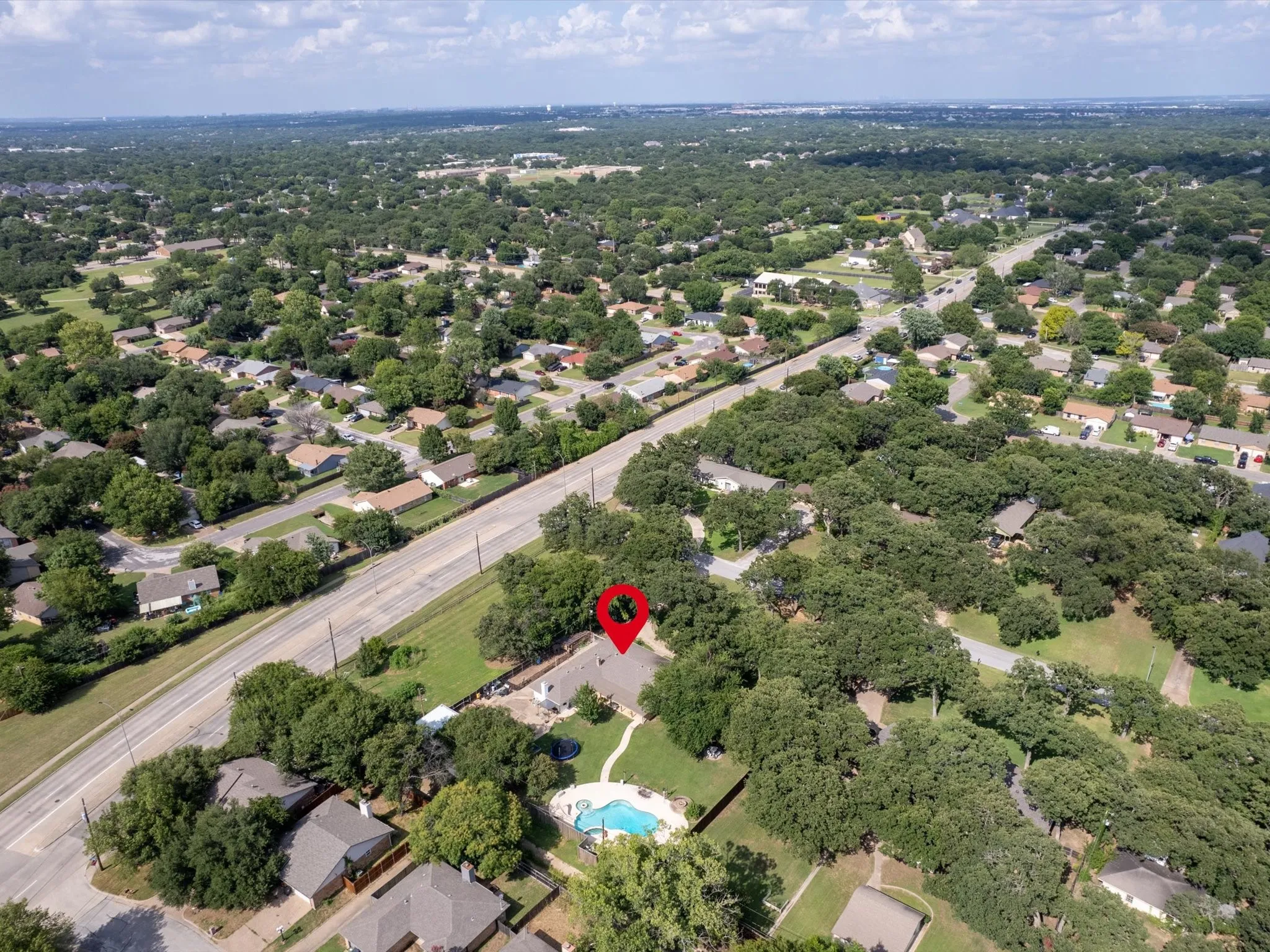 Single Family Residence For Sale in Tarrant County , 6004 Ken Avenue, Arlington, Texas 76001, 4 Bedroom, 3 Bathroom, 2 Garage spaces, 2,814 Sqft, built in 1971, Price $767,000, mls#21361081, Real Estate Agent in Arlington, Homes For Sale in Tarrant county, Homes For Sale in Arlington, Realtor in Arlington Texas, Real Estate Brokerage Independent Realty Texas, Luminita Cordes Realtor