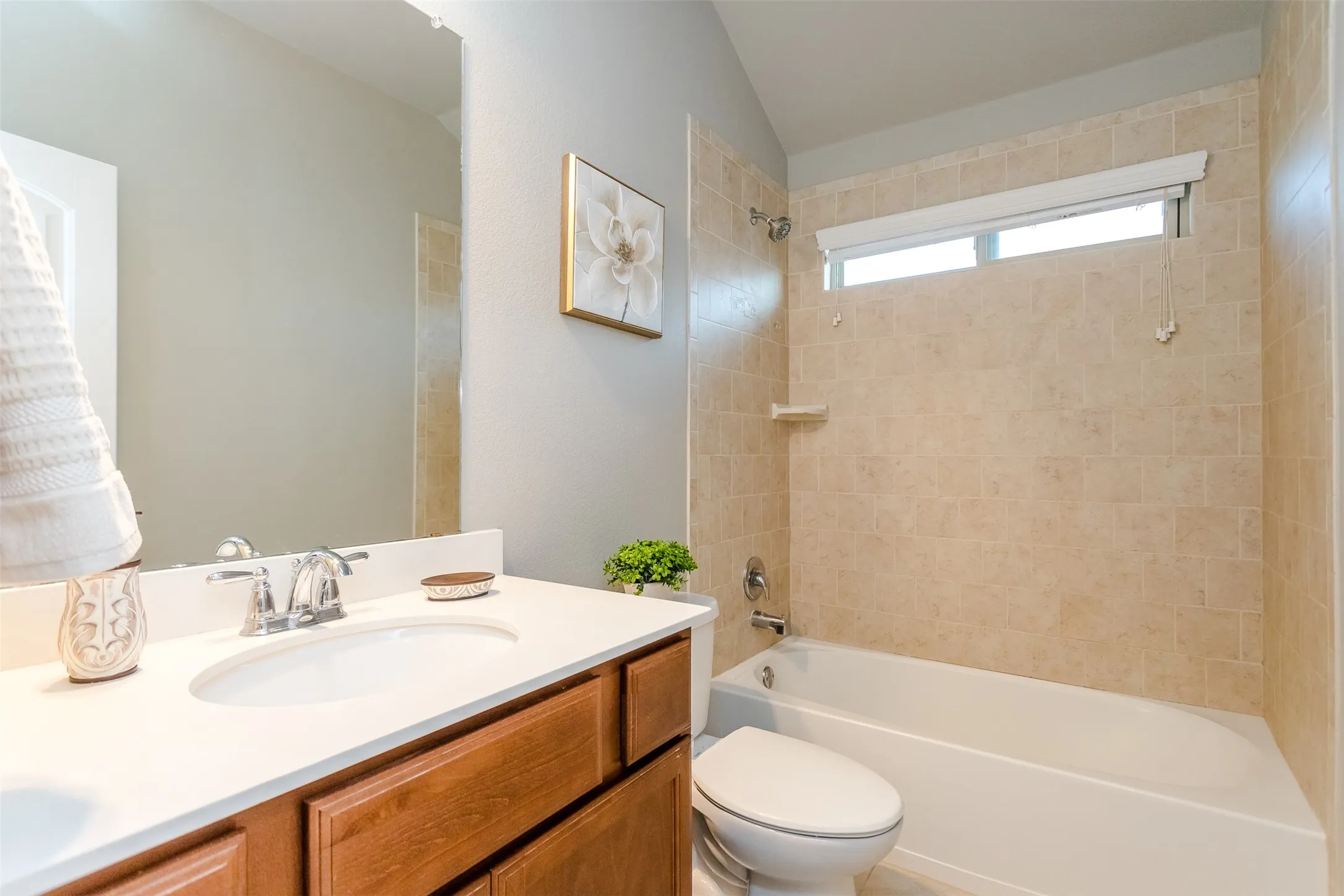 Single Family Residence For Sale in Collin County , 3504 Van Zandt Road, Melissa, Texas 75454, 4 Bedroom, 3 Bathroom, 2 Garage spaces, 2,476 Sqft, built in 2016, mls#21360827, Real Estate Agent in Melissa, Homes For Sale in Collin county, Homes For Sale in Melissa, Realtor in Melissa Texas, Real Estate Brokerage Independent Realty Texas, Luminita Cordes Realtor