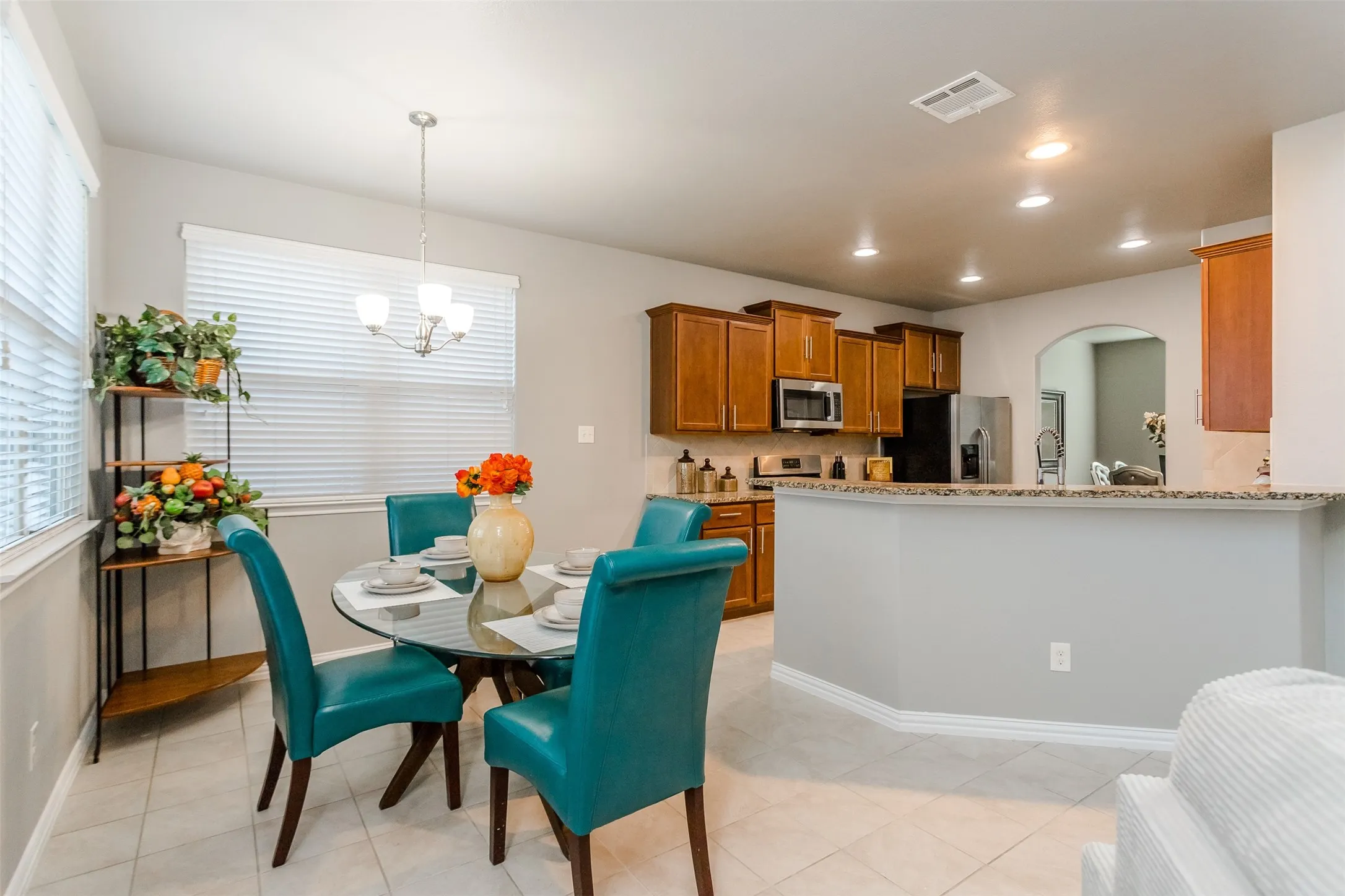Single Family Residence For Sale in Collin County , 3504 Van Zandt Road, Melissa, Texas 75454, 4 Bedroom, 3 Bathroom, 2 Garage spaces, 2,476 Sqft, built in 2016, mls#21360827, Real Estate Agent in Melissa, Homes For Sale in Collin county, Homes For Sale in Melissa, Realtor in Melissa Texas, Real Estate Brokerage Independent Realty Texas, Luminita Cordes Realtor