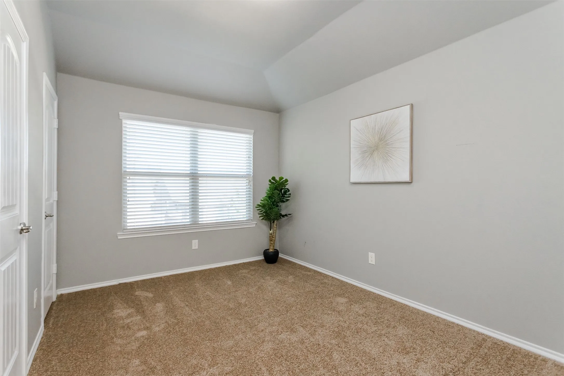 Single Family Residence For Sale in Collin County , 3504 Van Zandt Road, Melissa, Texas 75454, 4 Bedroom, 3 Bathroom, 2 Garage spaces, 2,476 Sqft, built in 2016, mls#21360827, Real Estate Agent in Melissa, Homes For Sale in Collin county, Homes For Sale in Melissa, Realtor in Melissa Texas, Real Estate Brokerage Independent Realty Texas, Luminita Cordes Realtor