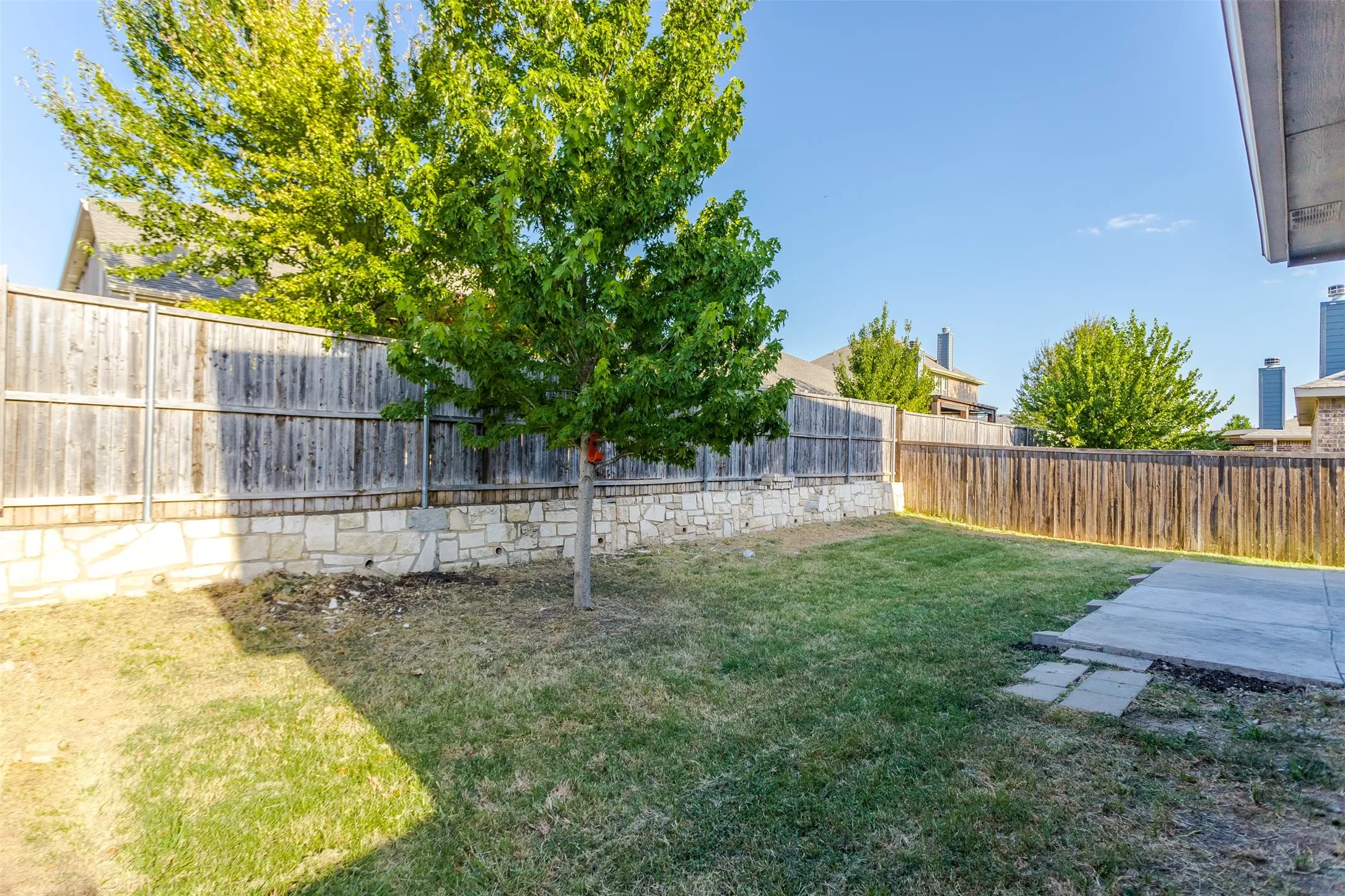 Single Family Residence For Sale in Collin County , 3504 Van Zandt Road, Melissa, Texas 75454, 4 Bedroom, 3 Bathroom, 2 Garage spaces, 2,476 Sqft, built in 2016, mls#21360827, Real Estate Agent in Melissa, Homes For Sale in Collin county, Homes For Sale in Melissa, Realtor in Melissa Texas, Real Estate Brokerage Independent Realty Texas, Luminita Cordes Realtor