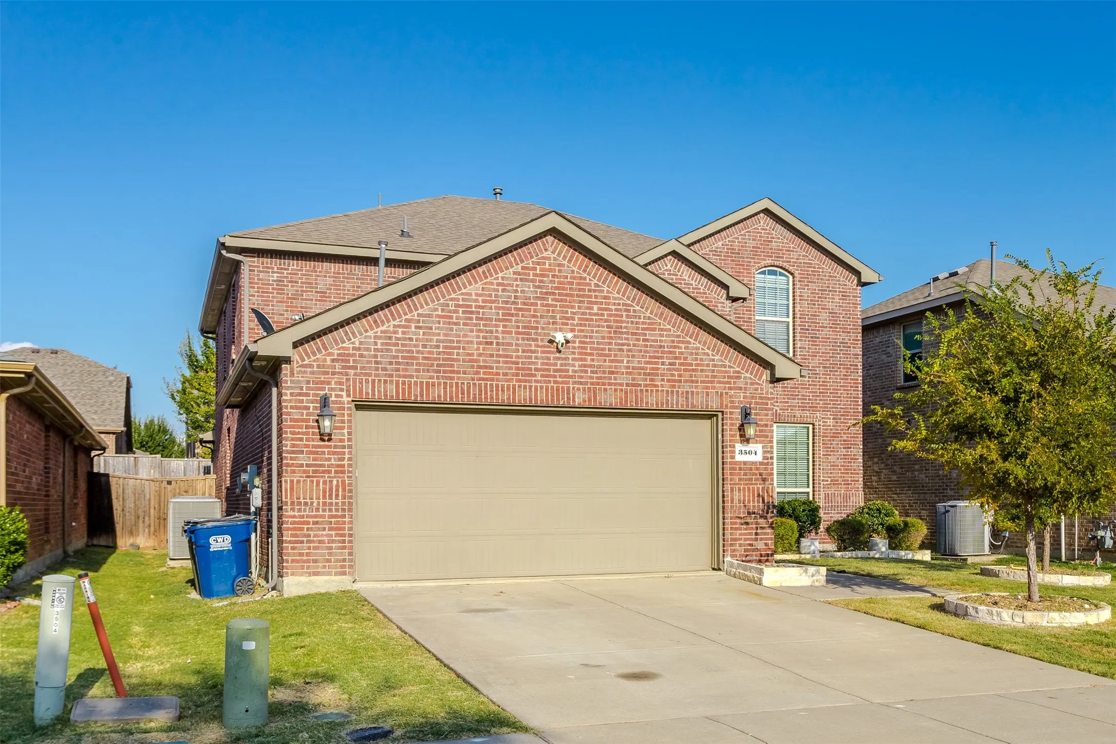 Single Family Residence For Sale in Collin County , 3504 Van Zandt Road, Melissa, Texas 75454, 4 Bedroom, 3 Bathroom, 2 Garage spaces, 2,476 Sqft, built in 2016, mls#21360827, Real Estate Agent in Melissa, Homes For Sale in Collin county, Homes For Sale in Melissa, Realtor in Melissa Texas, Real Estate Brokerage Independent Realty Texas, Luminita Cordes Realtor
