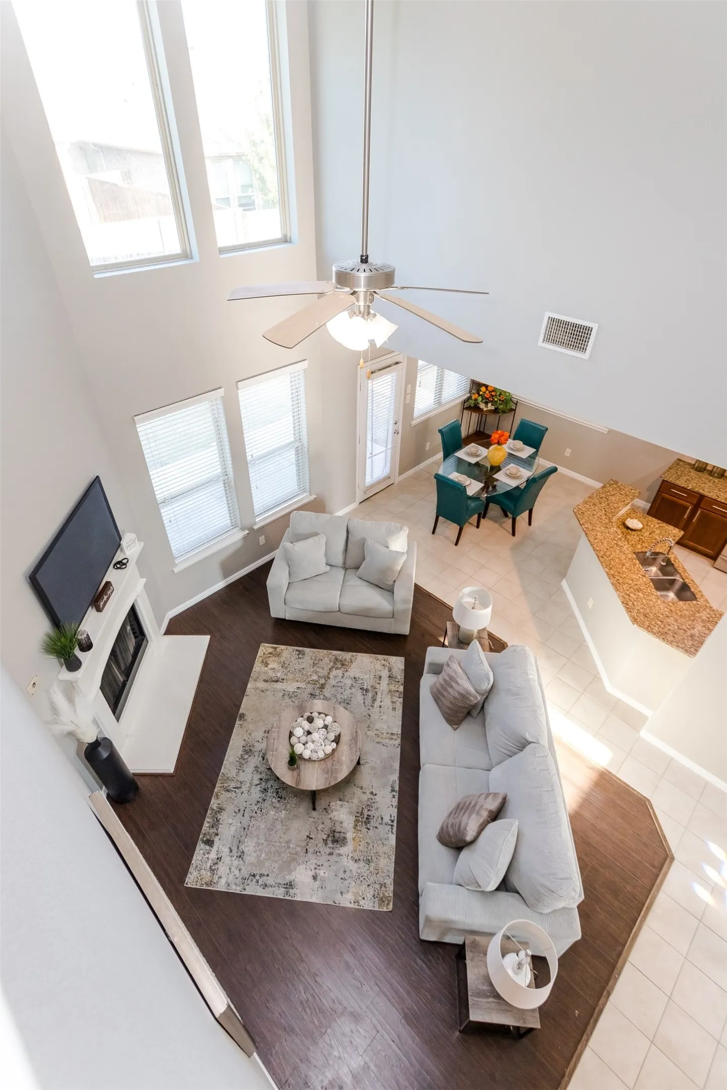 Single Family Residence For Sale in Collin County , 3504 Van Zandt Road, Melissa, Texas 75454, 4 Bedroom, 3 Bathroom, 2 Garage spaces, 2,476 Sqft, built in 2016, mls#21360827, Real Estate Agent in Melissa, Homes For Sale in Collin county, Homes For Sale in Melissa, Realtor in Melissa Texas, Real Estate Brokerage Independent Realty Texas, Luminita Cordes Realtor