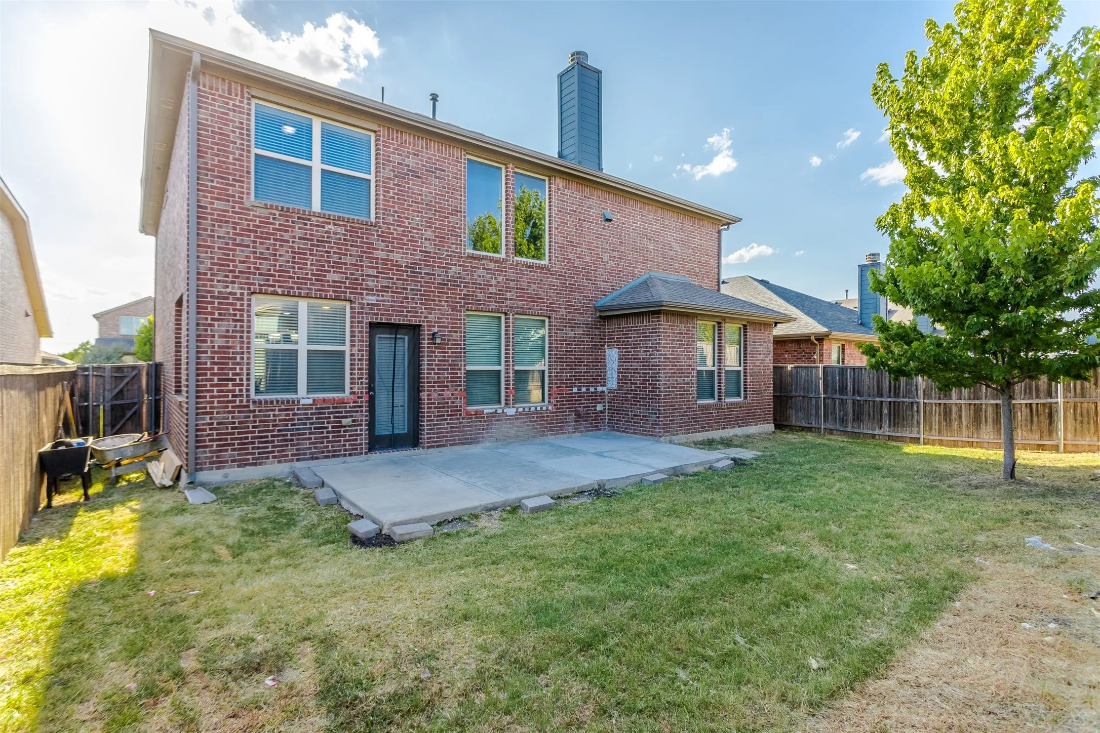 Single Family Residence For Sale in Collin County , 3504 Van Zandt Road, Melissa, Texas 75454, 4 Bedroom, 3 Bathroom, 2 Garage spaces, 2,476 Sqft, built in 2016, mls#21360827, Real Estate Agent in Melissa, Homes For Sale in Collin county, Homes For Sale in Melissa, Realtor in Melissa Texas, Real Estate Brokerage Independent Realty Texas, Luminita Cordes Realtor