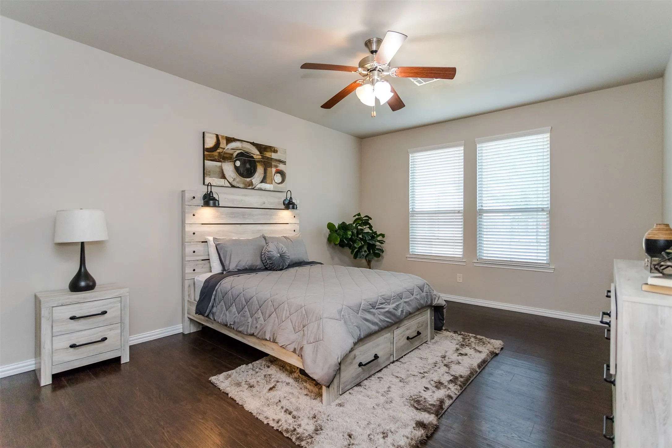 Single Family Residence For Sale in Collin County , 3504 Van Zandt Road, Melissa, Texas 75454, 4 Bedroom, 3 Bathroom, 2 Garage spaces, 2,476 Sqft, built in 2016, mls#21360827, Real Estate Agent in Melissa, Homes For Sale in Collin county, Homes For Sale in Melissa, Realtor in Melissa Texas, Real Estate Brokerage Independent Realty Texas, Luminita Cordes Realtor