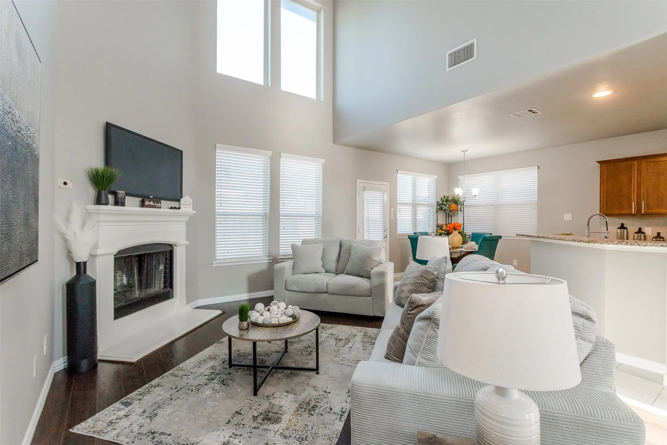 Single Family Residence For Sale in Collin County , 3504 Van Zandt Road, Melissa, Texas 75454, 4 Bedroom, 3 Bathroom, 2 Garage spaces, 2,476 Sqft, built in 2016, mls#21360827, Real Estate Agent in Melissa, Homes For Sale in Collin county, Homes For Sale in Melissa, Realtor in Melissa Texas, Real Estate Brokerage Independent Realty Texas, Luminita Cordes Realtor