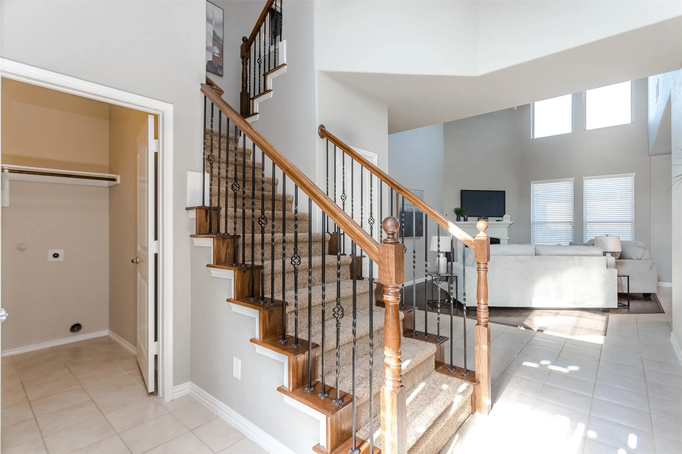 Single Family Residence For Sale in Collin County , 3504 Van Zandt Road, Melissa, Texas 75454, 4 Bedroom, 3 Bathroom, 2 Garage spaces, 2,476 Sqft, built in 2016, mls#21360827, Real Estate Agent in Melissa, Homes For Sale in Collin county, Homes For Sale in Melissa, Realtor in Melissa Texas, Real Estate Brokerage Independent Realty Texas, Luminita Cordes Realtor