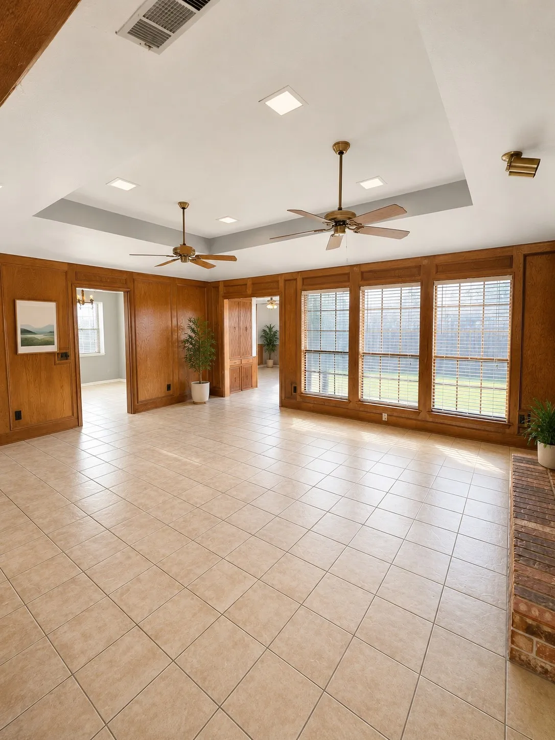 Single Family Residence For Rent in Collin County , 1601 Copper Creek Drive, Plano, Texas 75075, 3 Bedroom, 3 Bathroom, 2 Garage spaces, 2,054 Sqft, built in 1979, mls#21361085, Real Estate Agent in Plano, Homes For Rent in Collin county, Homes For Rent in Plano, Realtor in Plano Texas, Real Estate Brokerage Independent Realty Texas, Luminita Cordes Realtor