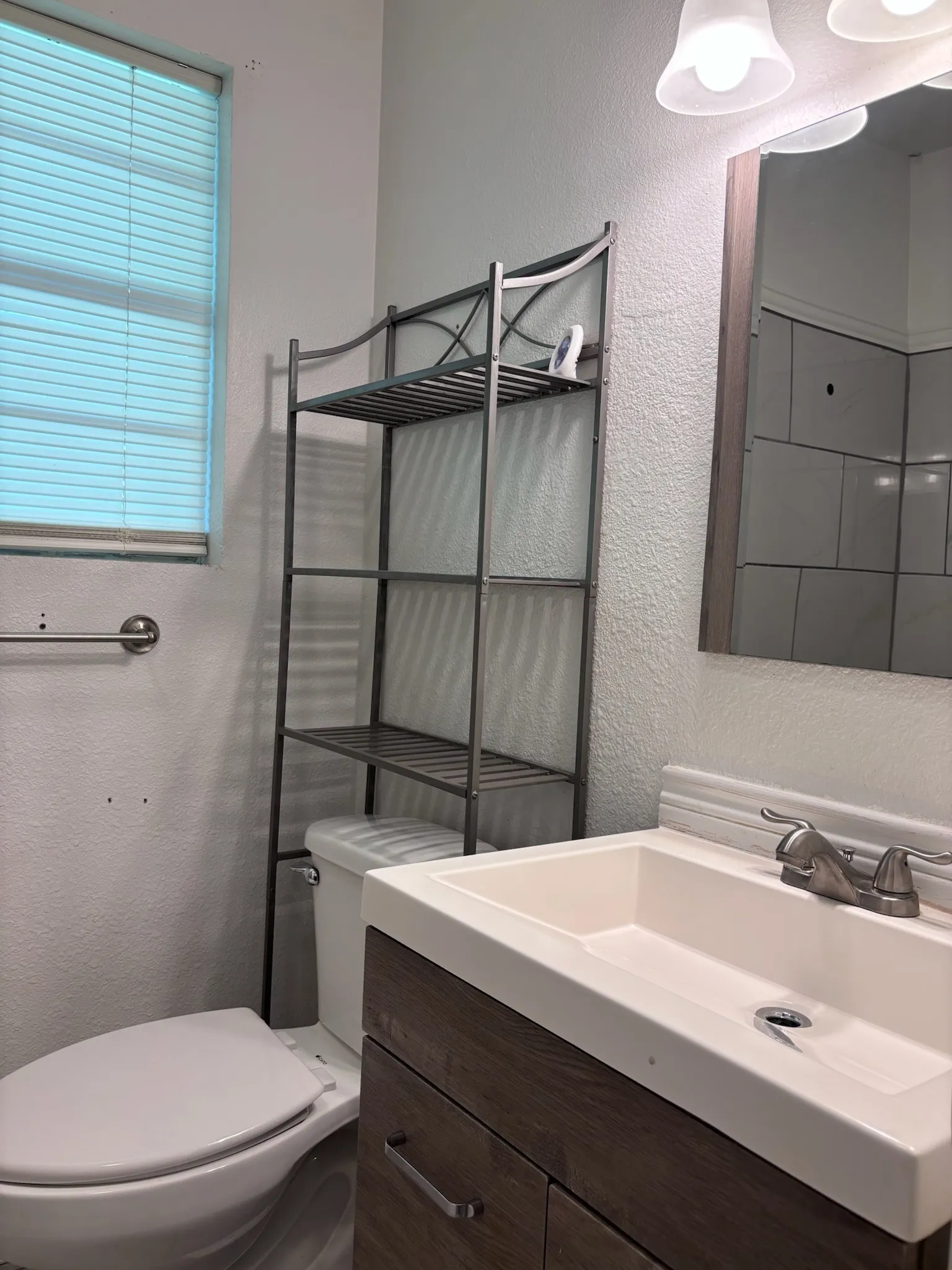 Duplex For Sale in Erath County , 290 N Barker Street, Stephenville, Texas 76401, 6 Bedroom, 3 Bathroom, Garage spaces, 0 Sqft, built in 1968, mls#21360191, Real Estate Agent in Stephenville, Homes For Sale in Erath county, Homes For Sale in Stephenville, Realtor in Stephenville Texas, Real Estate Brokerage Independent Realty Texas, Luminita Cordes Realtor