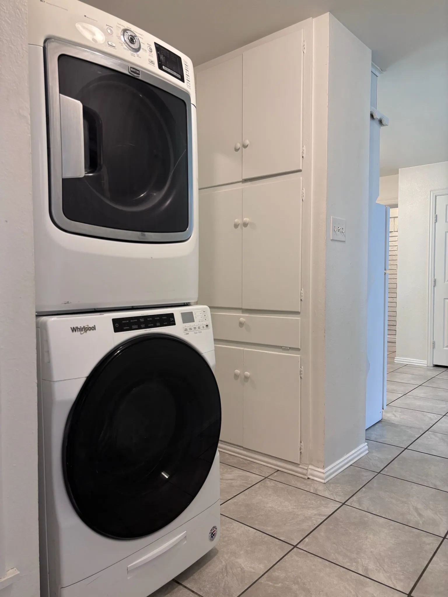 Duplex For Sale in Erath County , 290 N Barker Street, Stephenville, Texas 76401, 6 Bedroom, 3 Bathroom, Garage spaces, 0 Sqft, built in 1968, mls#21360191, Real Estate Agent in Stephenville, Homes For Sale in Erath county, Homes For Sale in Stephenville, Realtor in Stephenville Texas, Real Estate Brokerage Independent Realty Texas, Luminita Cordes Realtor