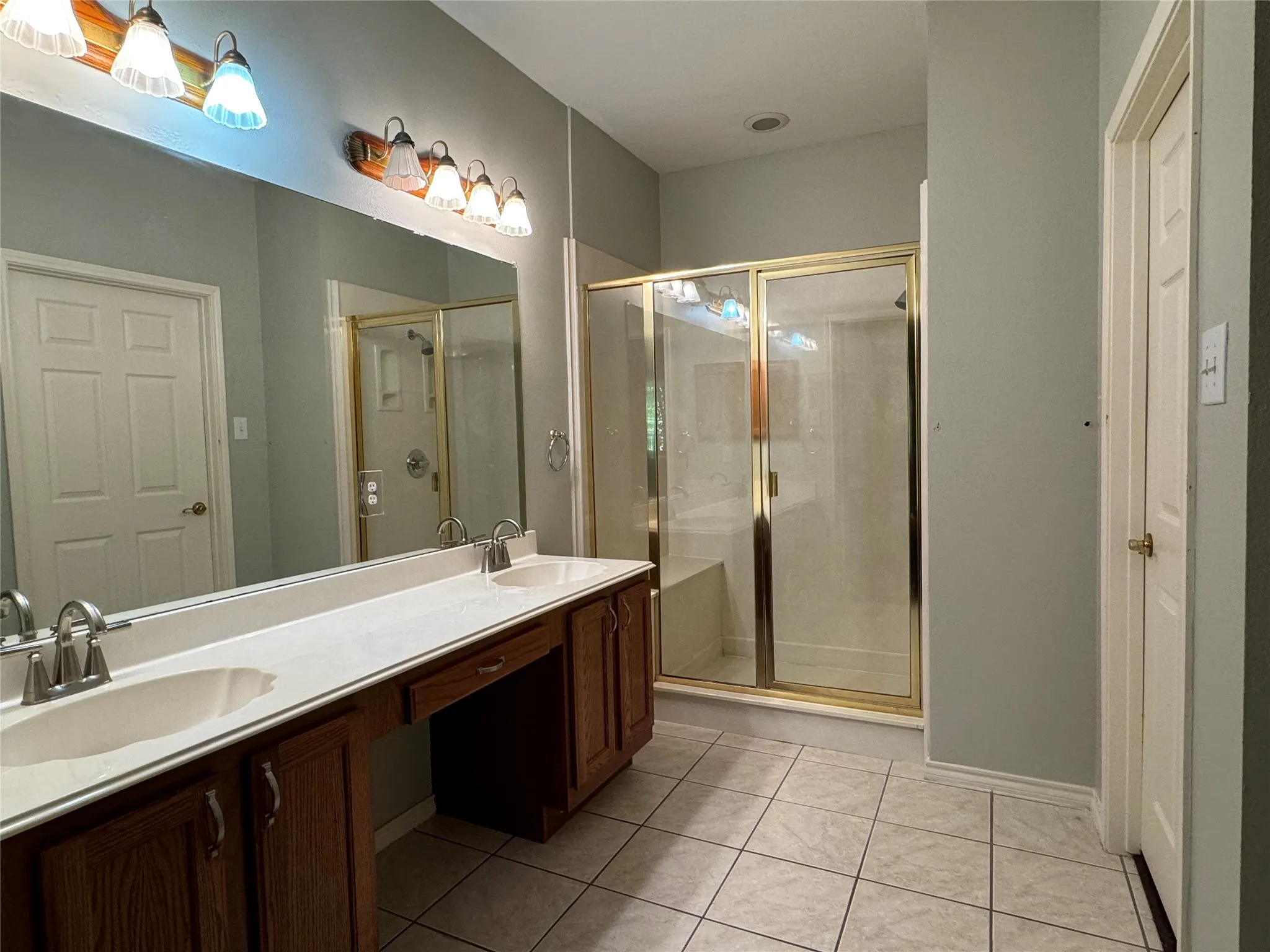 Condominium For Rent in Rockwall County , 2026 Signal Ridge Place, Rockwall, Texas 75032, 2 Bedroom, 2 Bathroom, Garage spaces, 1,262 Sqft, built in 1999, Price $1,900, mls#21360016, Real Estate Agent in Rockwall, Homes For Rent in Rockwall county, Homes For Rent in Rockwall, Realtor in Rockwall Texas, Real Estate Brokerage Independent Realty Texas, Luminita Cordes Realtor