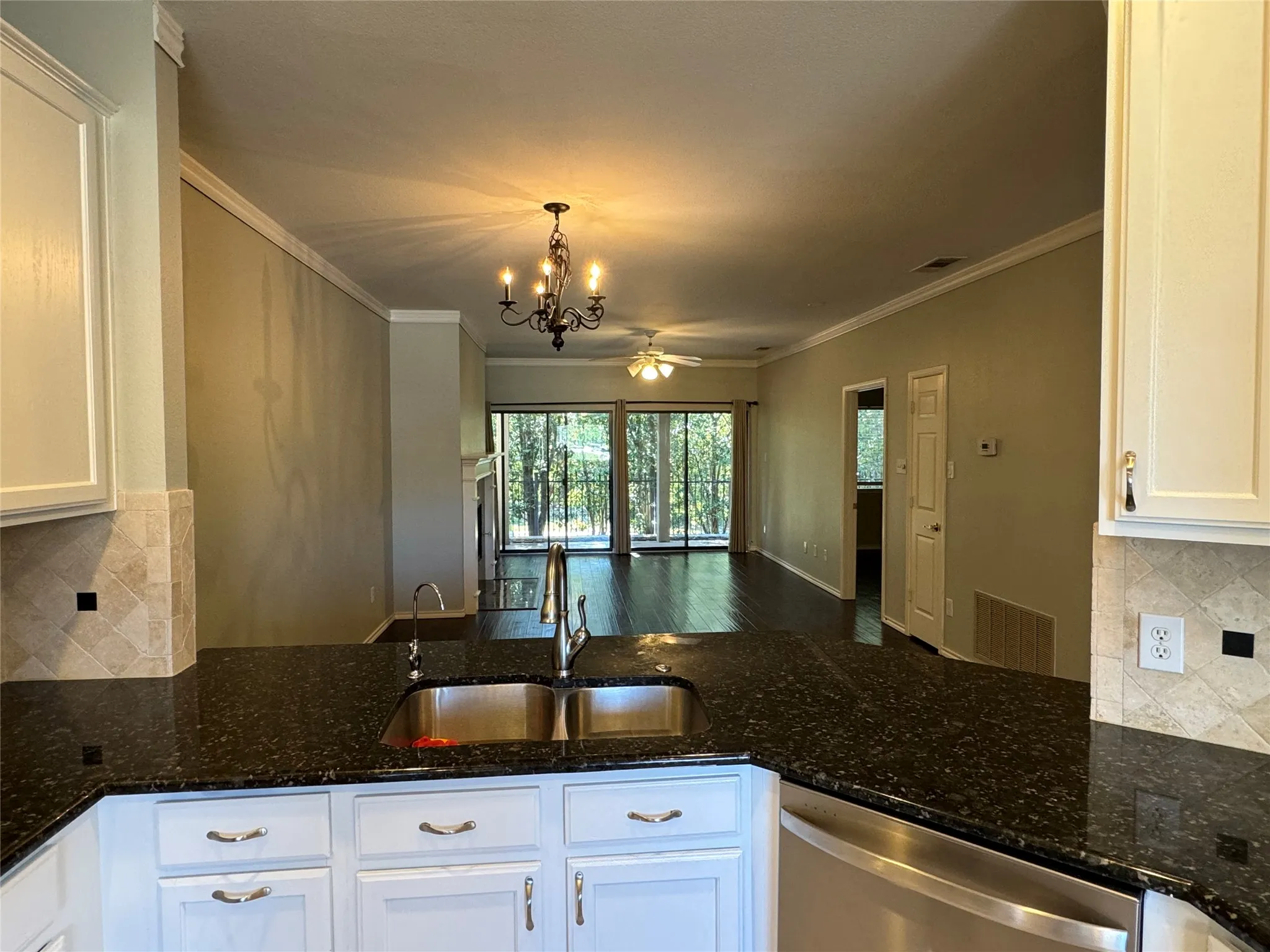 Condominium For Rent in Rockwall County , 2026 Signal Ridge Place, Rockwall, Texas 75032, 2 Bedroom, 2 Bathroom, Garage spaces, 1,262 Sqft, built in 1999, Price $1,900, mls#21360016, Real Estate Agent in Rockwall, Homes For Rent in Rockwall county, Homes For Rent in Rockwall, Realtor in Rockwall Texas, Real Estate Brokerage Independent Realty Texas, Luminita Cordes Realtor