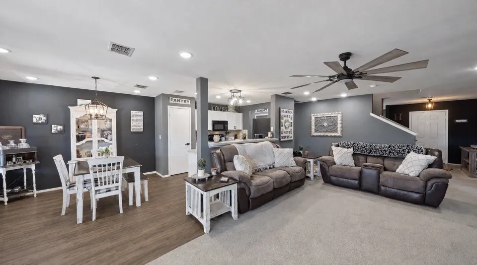Single Family Residence For Sale in Kaufman County , 109 Angelina Drive, Crandall, Texas 75114, 4 Bedroom, 3 Bathroom, 2 Garage spaces, 2,204 Sqft, built in 2003, mls#21357236, Real Estate Agent in Crandall, Homes For Sale in Kaufman county, Homes For Sale in Crandall, Realtor in Crandall Texas, Real Estate Brokerage Independent Realty Texas, Luminita Cordes Realtor