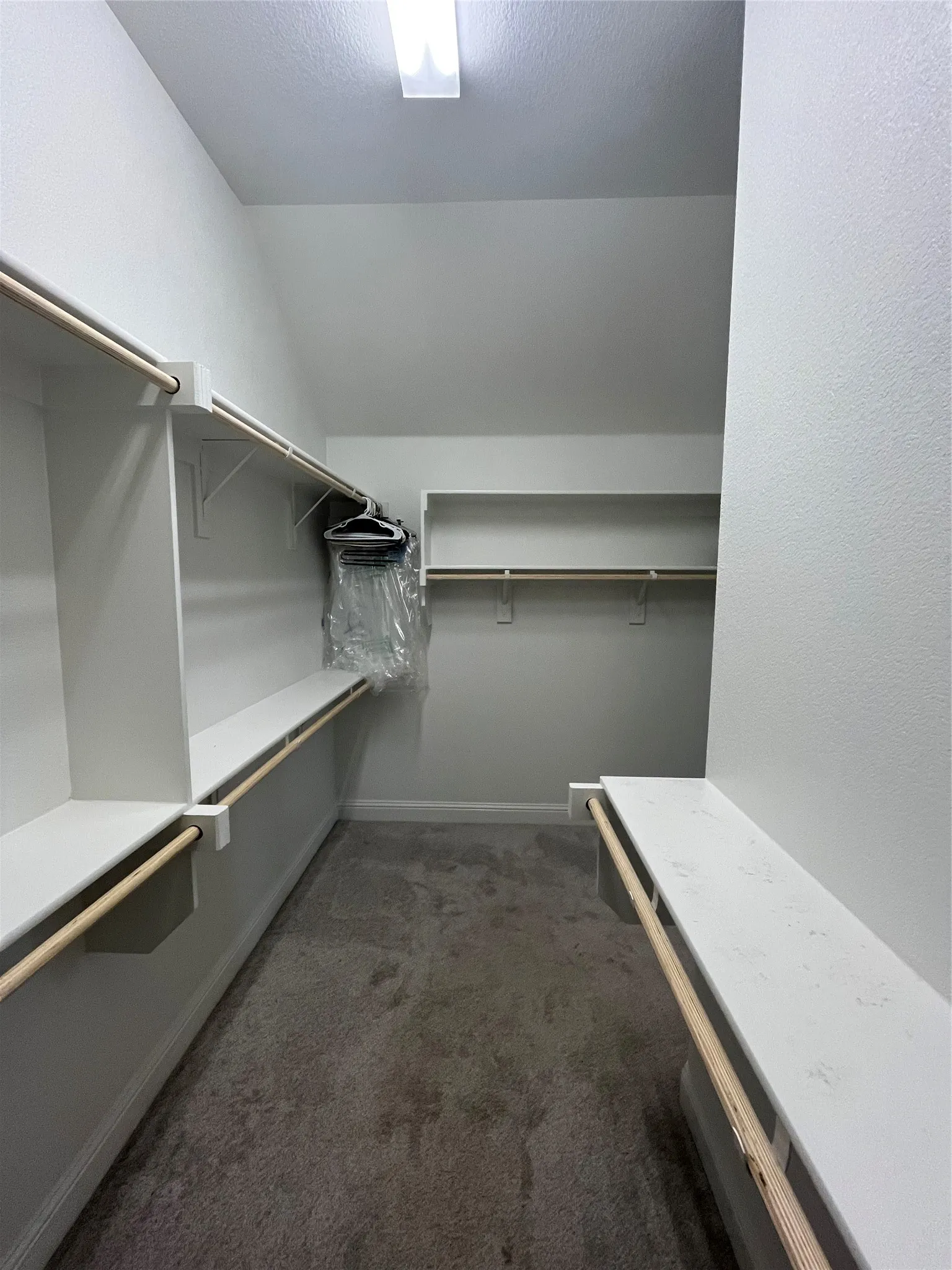 Single Family Residence For Sale in Johnson County , 118 Jazlyn Drive, Keene, Texas 76059, 4 Bedroom, 2 Bathroom, 2 Garage spaces, 2,149 Sqft, built in 2022, mls#21361028, Real Estate Agent in Keene, Homes For Sale in Johnson county, Homes For Sale in Keene, Realtor in Keene Texas, Real Estate Brokerage Independent Realty Texas, Luminita Cordes Realtor