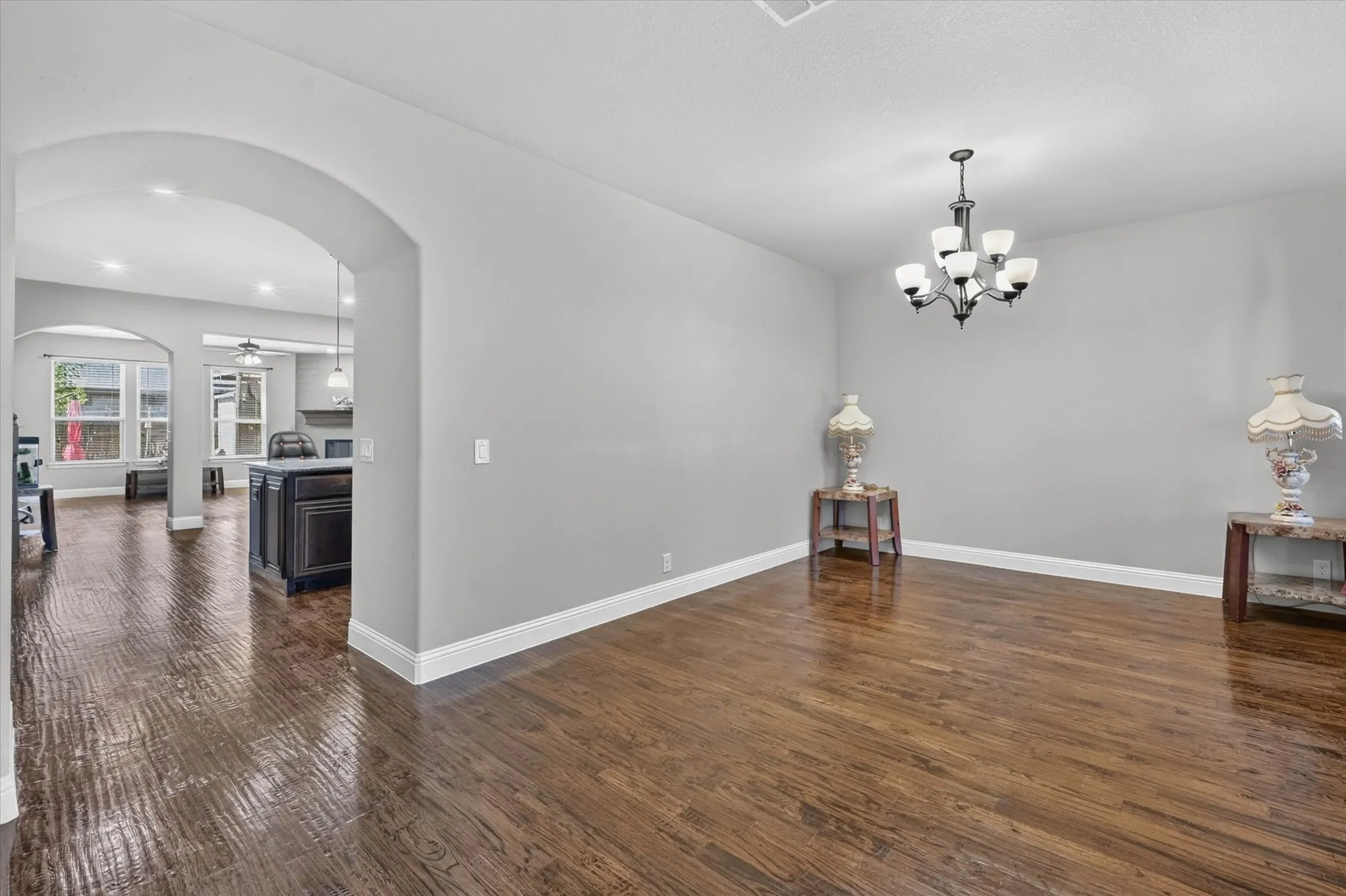 Single Family Residence For Sale in Tarrant County , 316 Jernigan Drive, Euless, Texas 76040, 4 Bedroom, 4 Bathroom, 3 Garage spaces, 3,114 Sqft, built in 2018, mls#21361074, Real Estate Agent in Euless, Homes For Sale in Tarrant county, Homes For Sale in Euless, Realtor in Euless Texas, Real Estate Brokerage Independent Realty Texas, Luminita Cordes Realtor