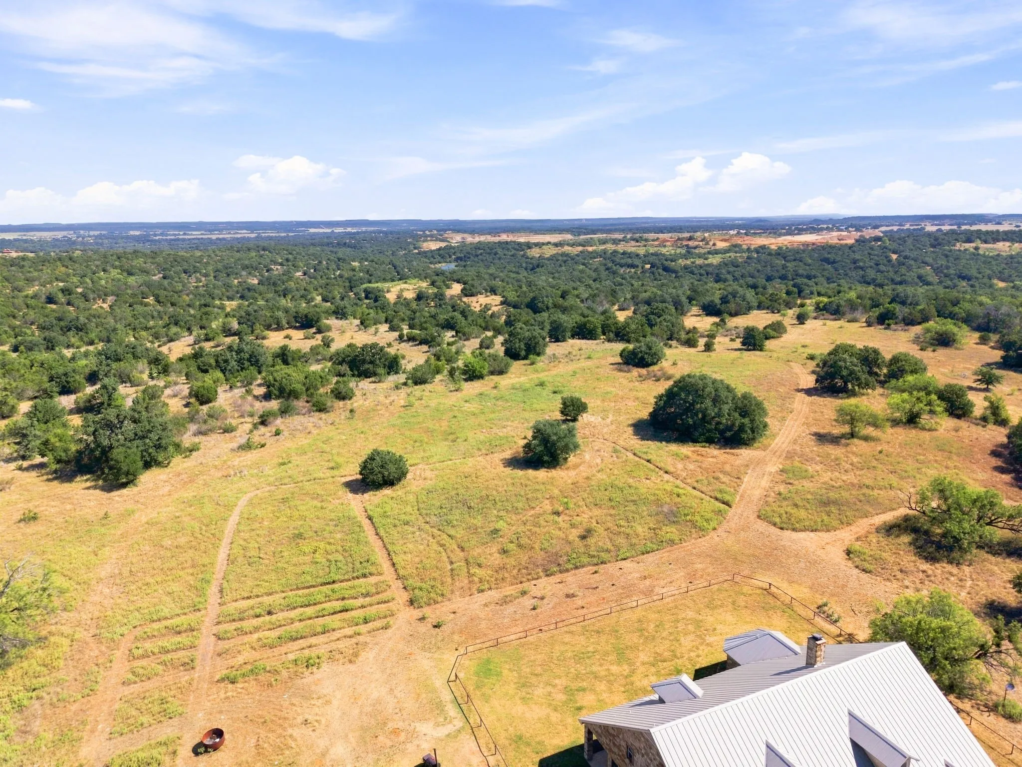 Single Family Residence For Sale in Palo Pinto County , 4350 Village Bend Road, Mineral Wells, Texas 76067, 4 Bedroom, 4 Bathroom, 3 Garage spaces, 3,787 Sqft, built in 2001, Price $1,450,000, mls#21361041, Real Estate Agent in Mineral Wells, Homes For Sale in Palo Pinto county, Homes For Sale in Mineral Wells, Realtor in Mineral Wells Texas, Real Estate Brokerage Independent Realty Texas, Luminita Cordes Realtor