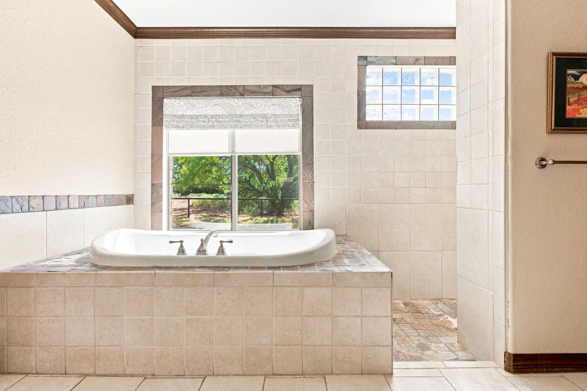 Single Family Residence For Sale in Palo Pinto County , 4350 Village Bend Road, Mineral Wells, Texas 76067, 4 Bedroom, 4 Bathroom, 3 Garage spaces, 3,787 Sqft, built in 2001, Price $1,450,000, mls#21361041, Real Estate Agent in Mineral Wells, Homes For Sale in Palo Pinto county, Homes For Sale in Mineral Wells, Realtor in Mineral Wells Texas, Real Estate Brokerage Independent Realty Texas, Luminita Cordes Realtor